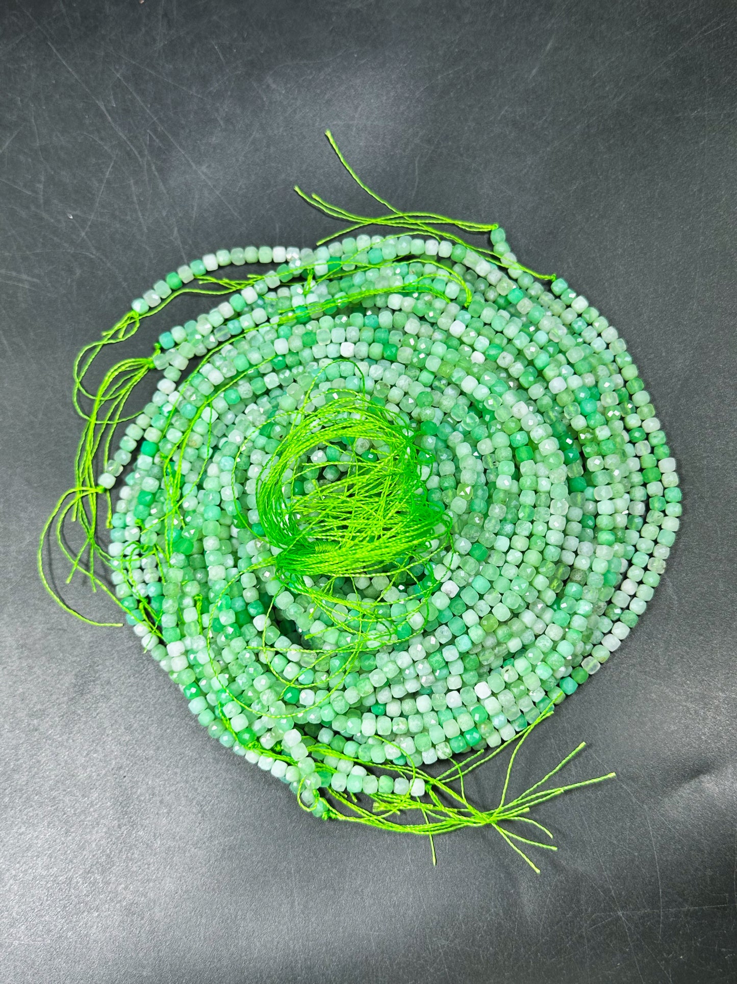 AAA NATURAL Chrysoprase Gemstone Bead Faceted 4mm Cube Shape, Gorgeous Green Color Chrysoprase Gemstone Bead Excellent Quality Beads 15.5"