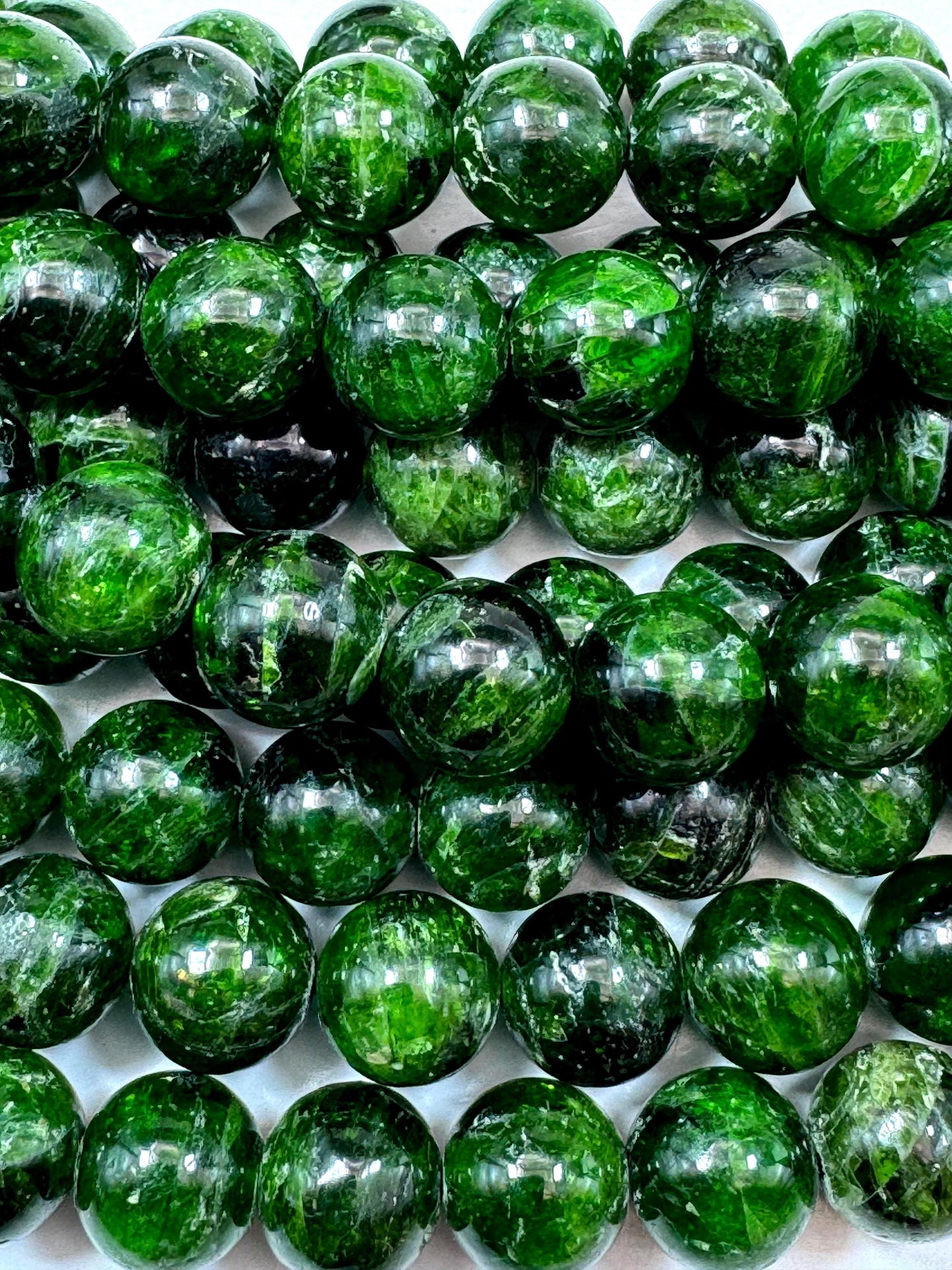 Natural Diopside gemstone bead. round shape stone bead. gorgeous natural green Diopside bead. not treated ! full strand 15.5”