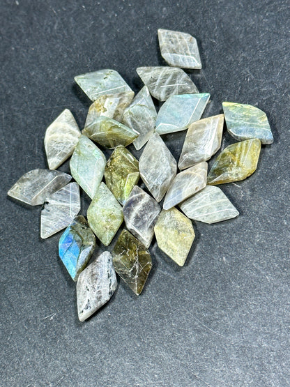 NATURAL Labradorite Gemstone Bead Faceted 24x12mm Diamond Shape Bead, Beautiful Natural Gray with Blue Rainbow Flash Color LOOSE Labradorite