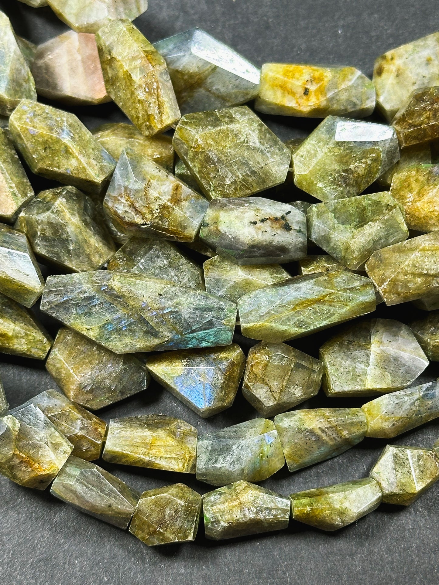 Natural Labradorite Gemstone Bead Faceted Freeform Shape Bead, Beautiful Natural Gray Brown Color w/ Blue Flash Labradorite Stone Bead 15.5"