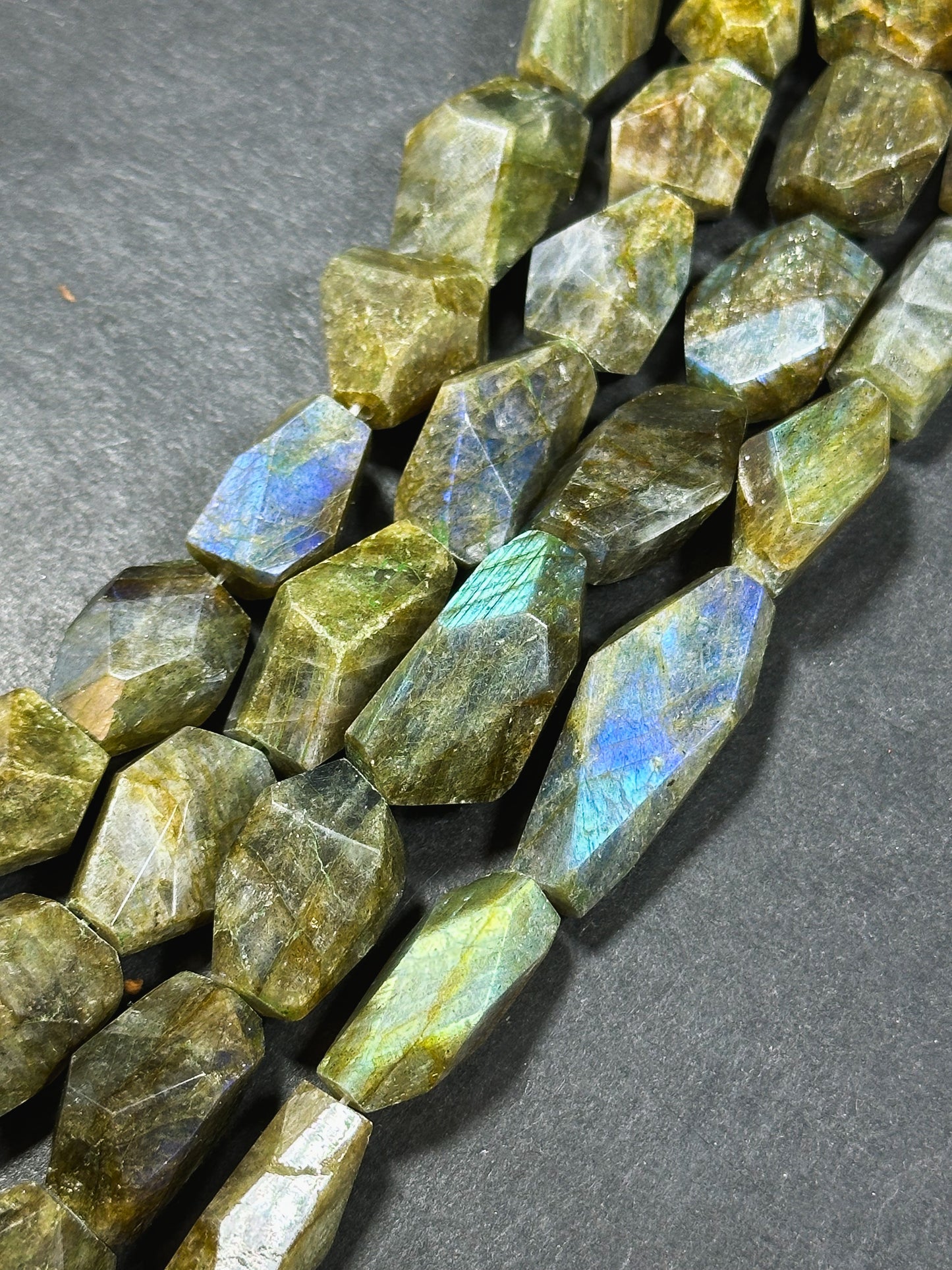 Natural Labradorite Gemstone Bead Faceted Freeform Shape Bead, Beautiful Natural Gray Brown Color w/ Blue Flash Labradorite Stone Bead 15.5"