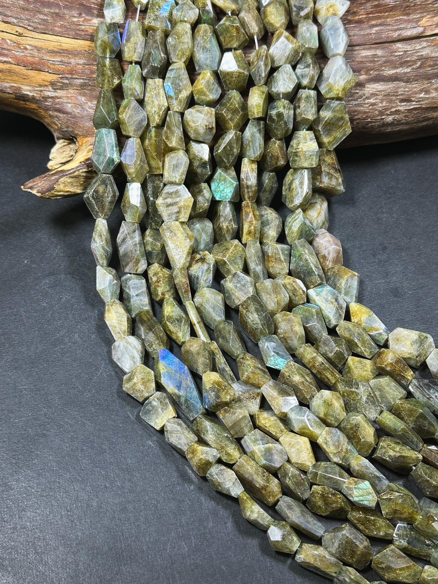 Natural Labradorite Gemstone Bead Faceted Freeform Shape Bead, Beautiful Natural Gray Brown Color w/ Blue Flash Labradorite Stone Bead 15.5"