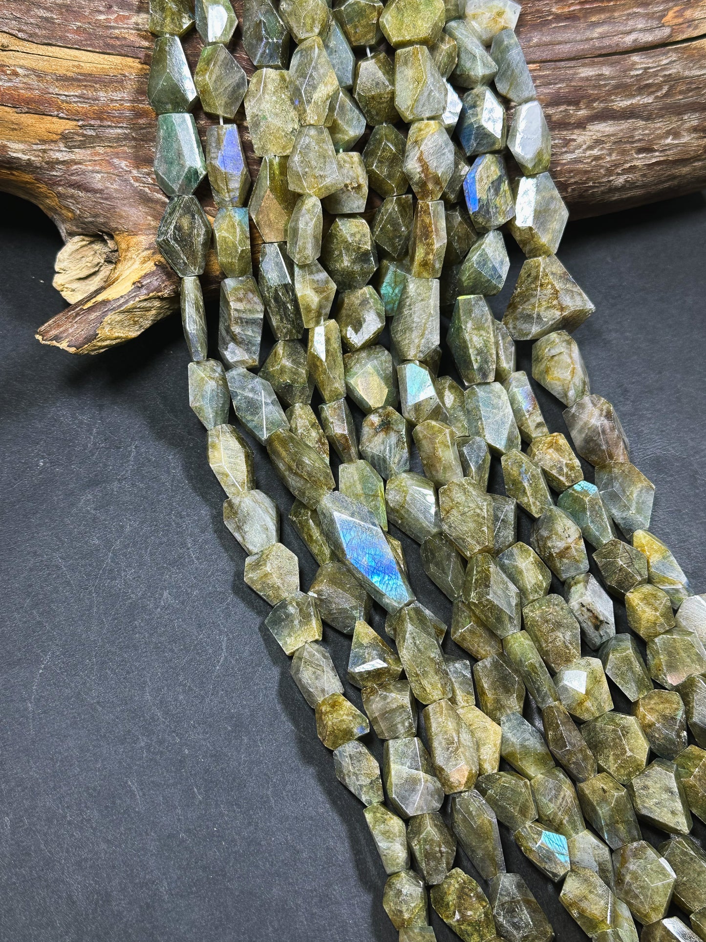 Natural Labradorite Gemstone Bead Faceted Freeform Shape Bead, Beautiful Natural Gray Brown Color w/ Blue Flash Labradorite Stone Bead 15.5"