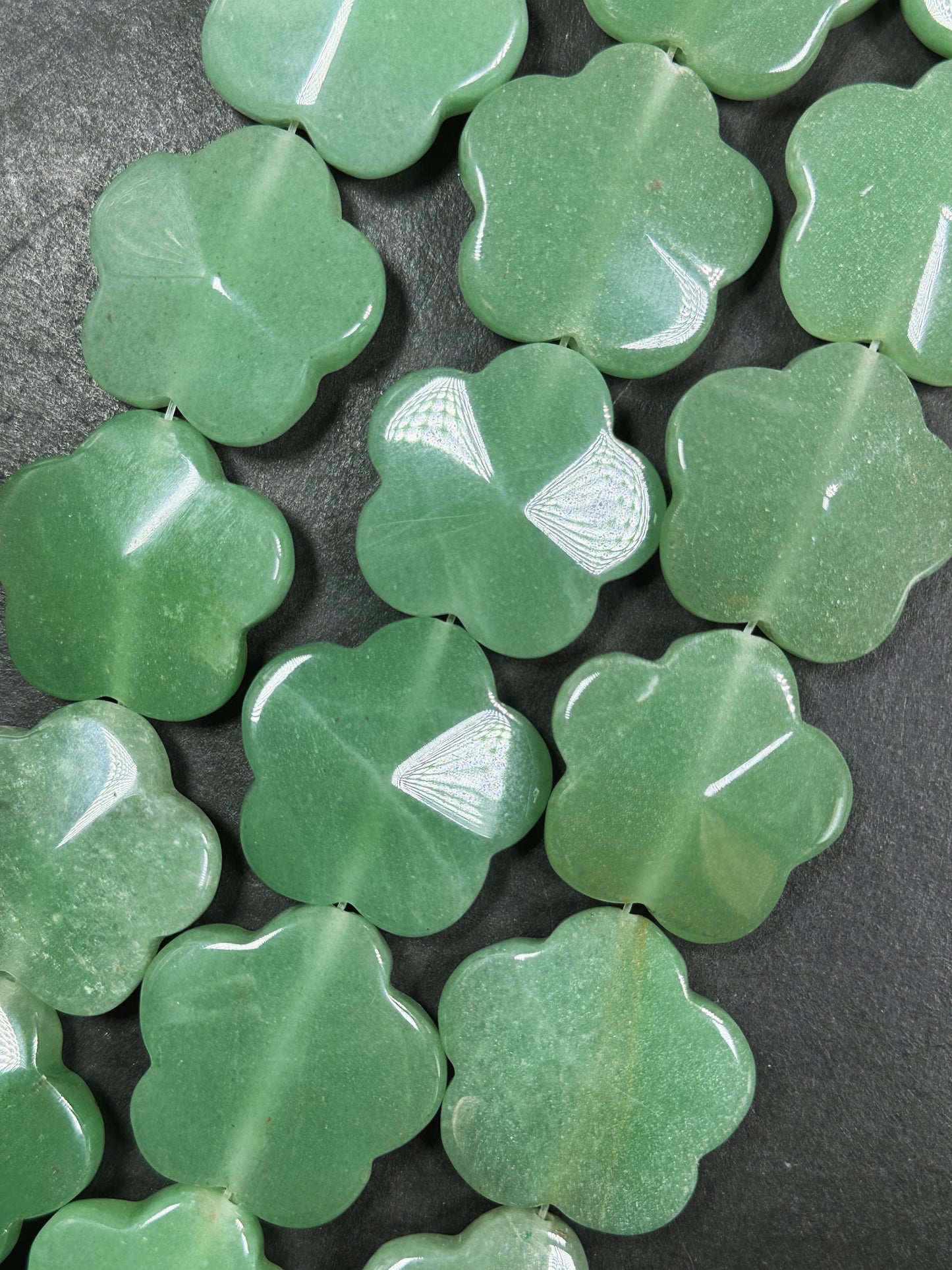 Natural Aventurine Gemstone Bead 30mm Flower Shape Beads, Beautiful Natural Green Color Jade Aventurine Gemstone Beads, Full Strand 15.5"