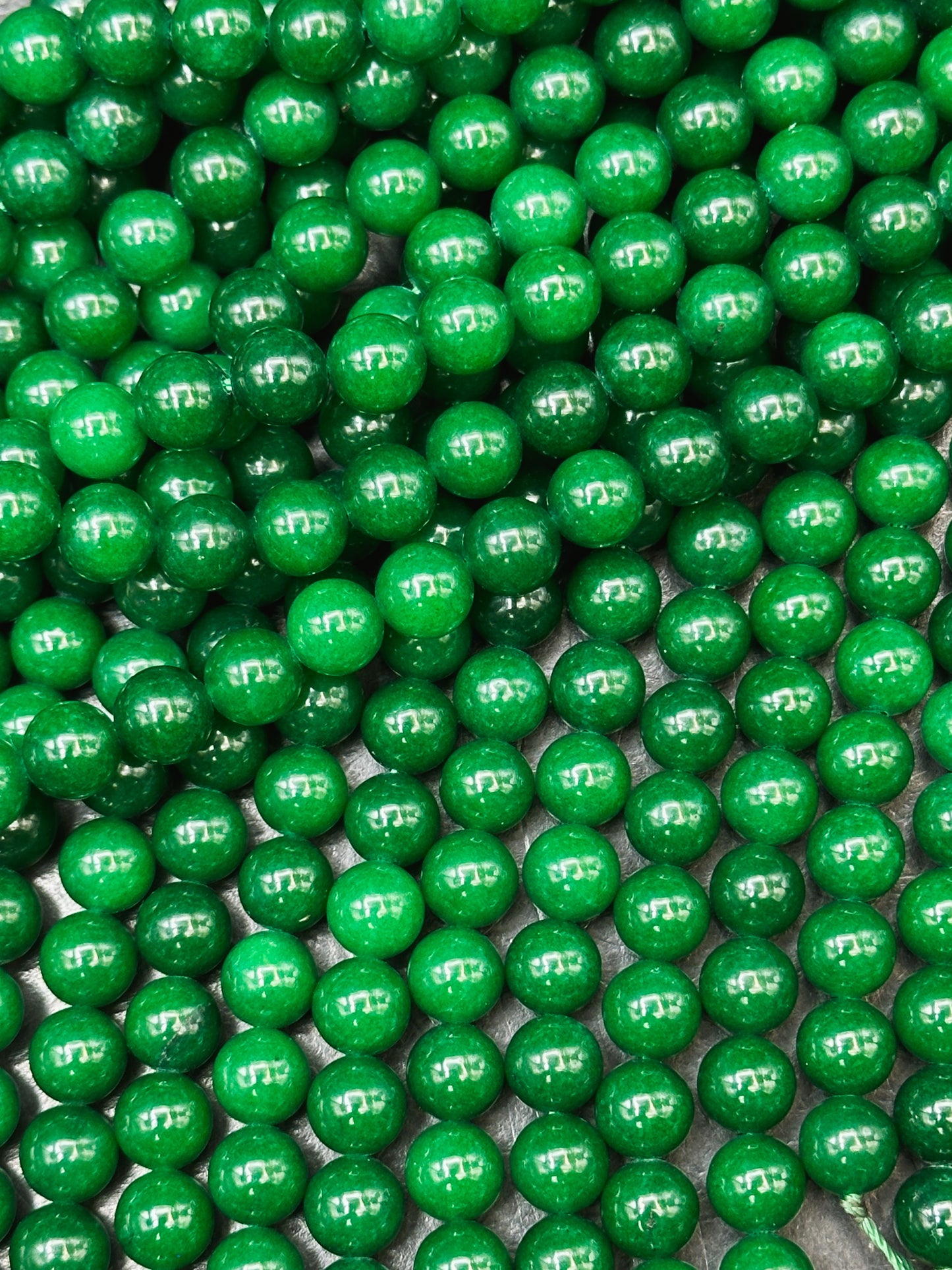Natural Green Jade Gemstone Bead Smooth 6mm 8mm 10mm Round Beads, Gorgeous Natural Deep Green Color Jade Gemstone Bead Full Strand 15.5"