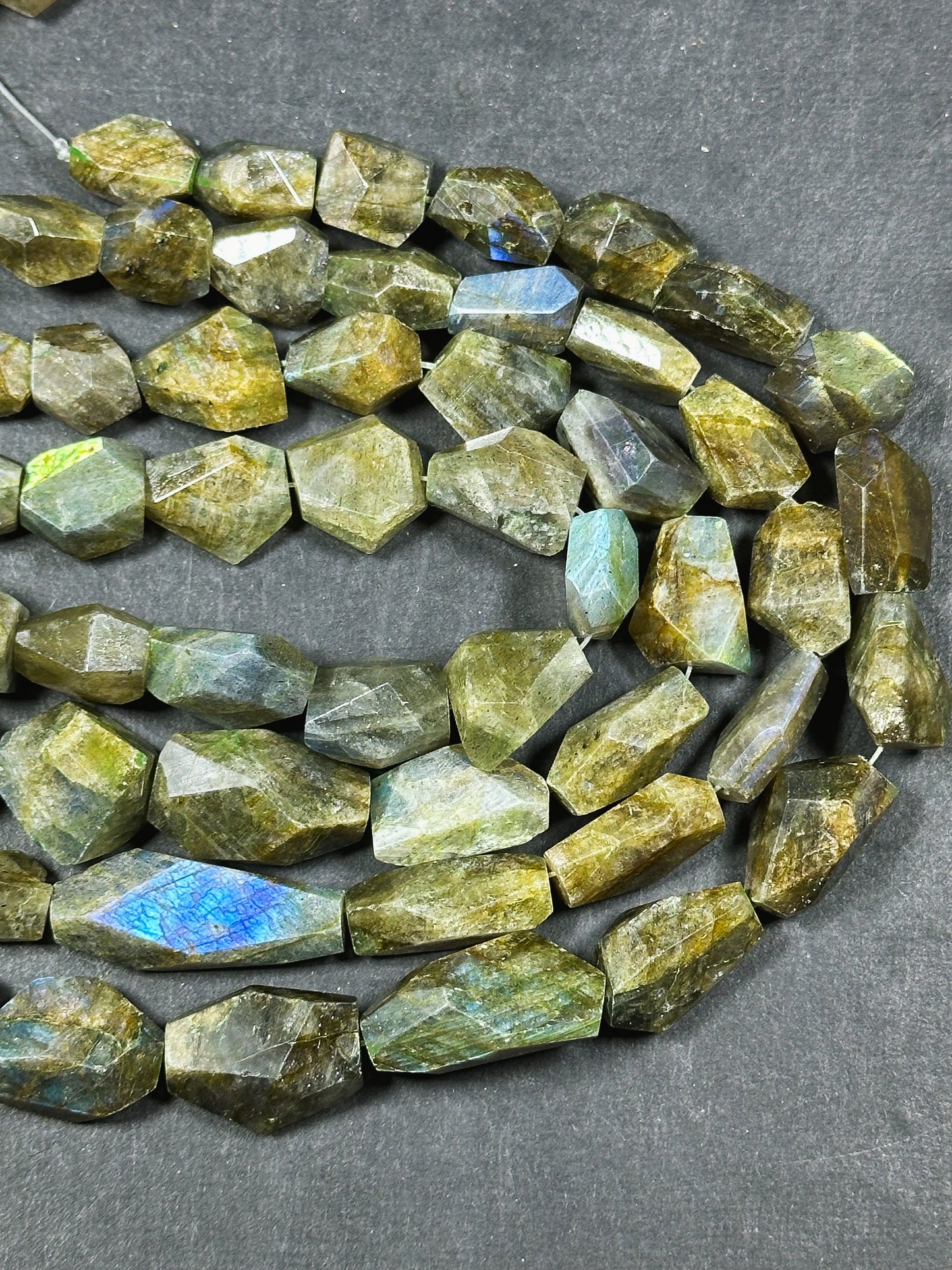 Natural Labradorite Gemstone Bead Faceted Freeform Shape Bead, Beautiful Natural Gray Brown Color w/ Blue Flash Labradorite Stone Bead 15.5"