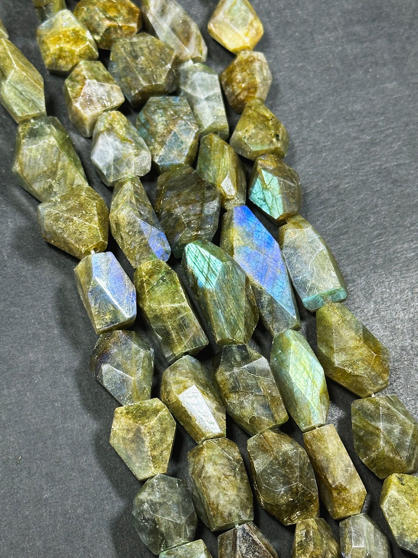 Natural Labradorite Gemstone Bead Faceted Freeform Shape Bead, Beautiful Natural Gray Brown Color w/ Blue Flash Labradorite Stone Bead 15.5"