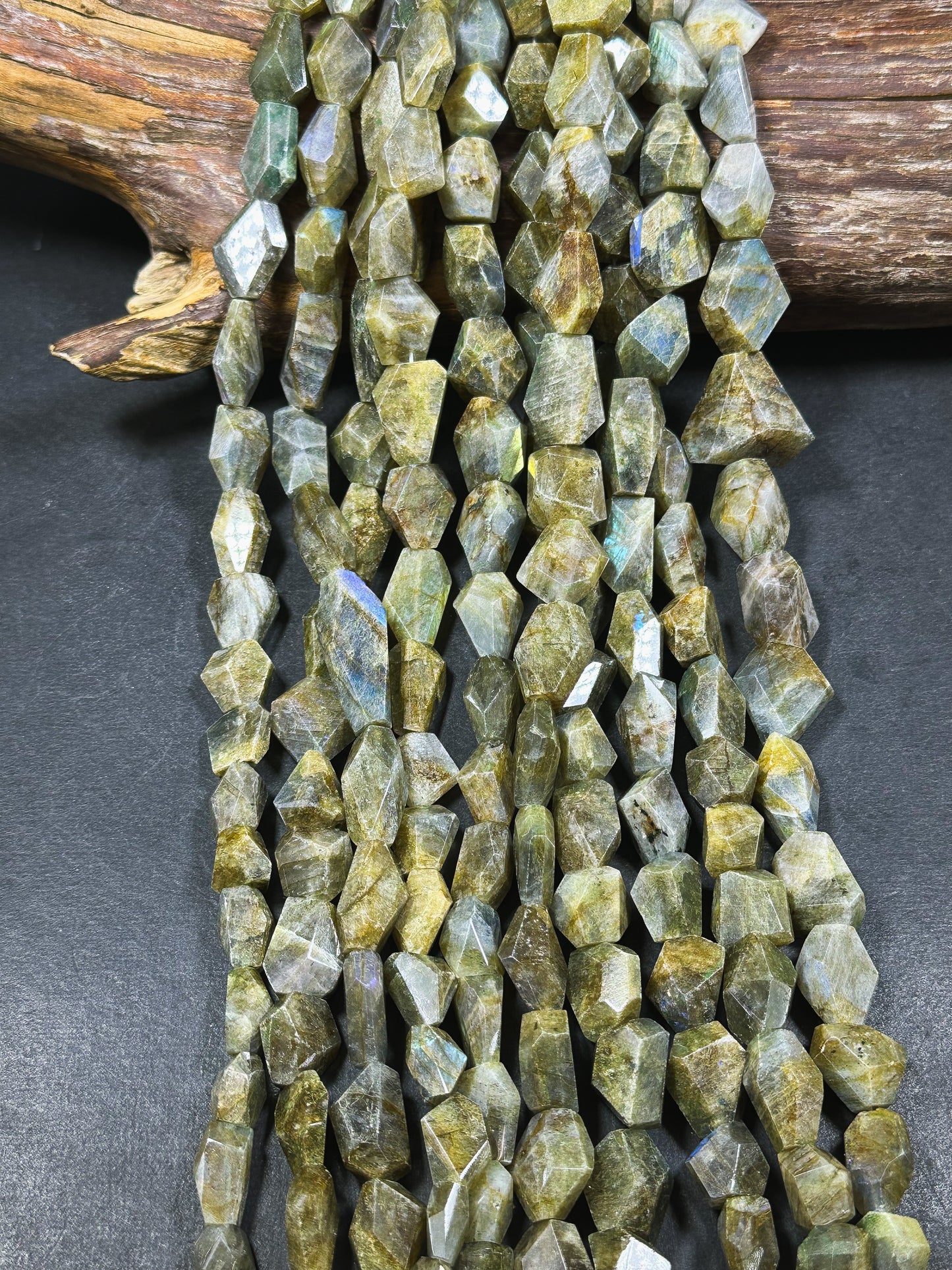 Natural Labradorite Gemstone Bead Faceted Freeform Shape Bead, Beautiful Natural Gray Brown Color w/ Blue Flash Labradorite Stone Bead 15.5"