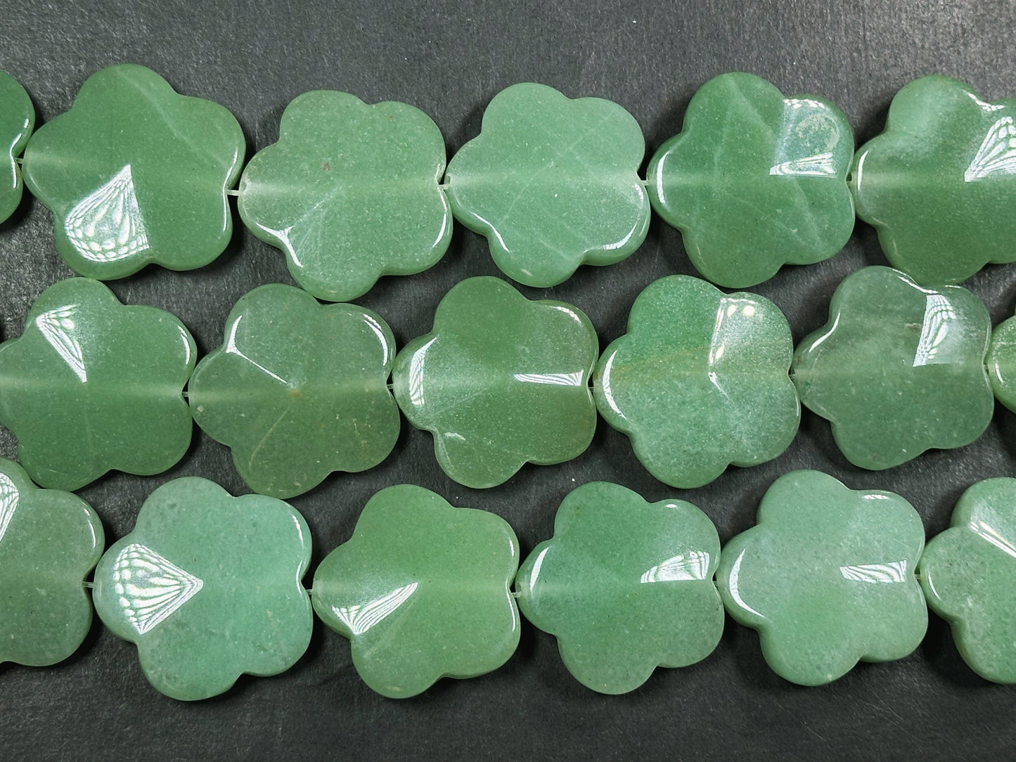 Natural Aventurine Gemstone Bead 30mm Flower Shape Beads, Beautiful Natural Green Color Jade Aventurine Gemstone Beads, Full Strand 15.5"