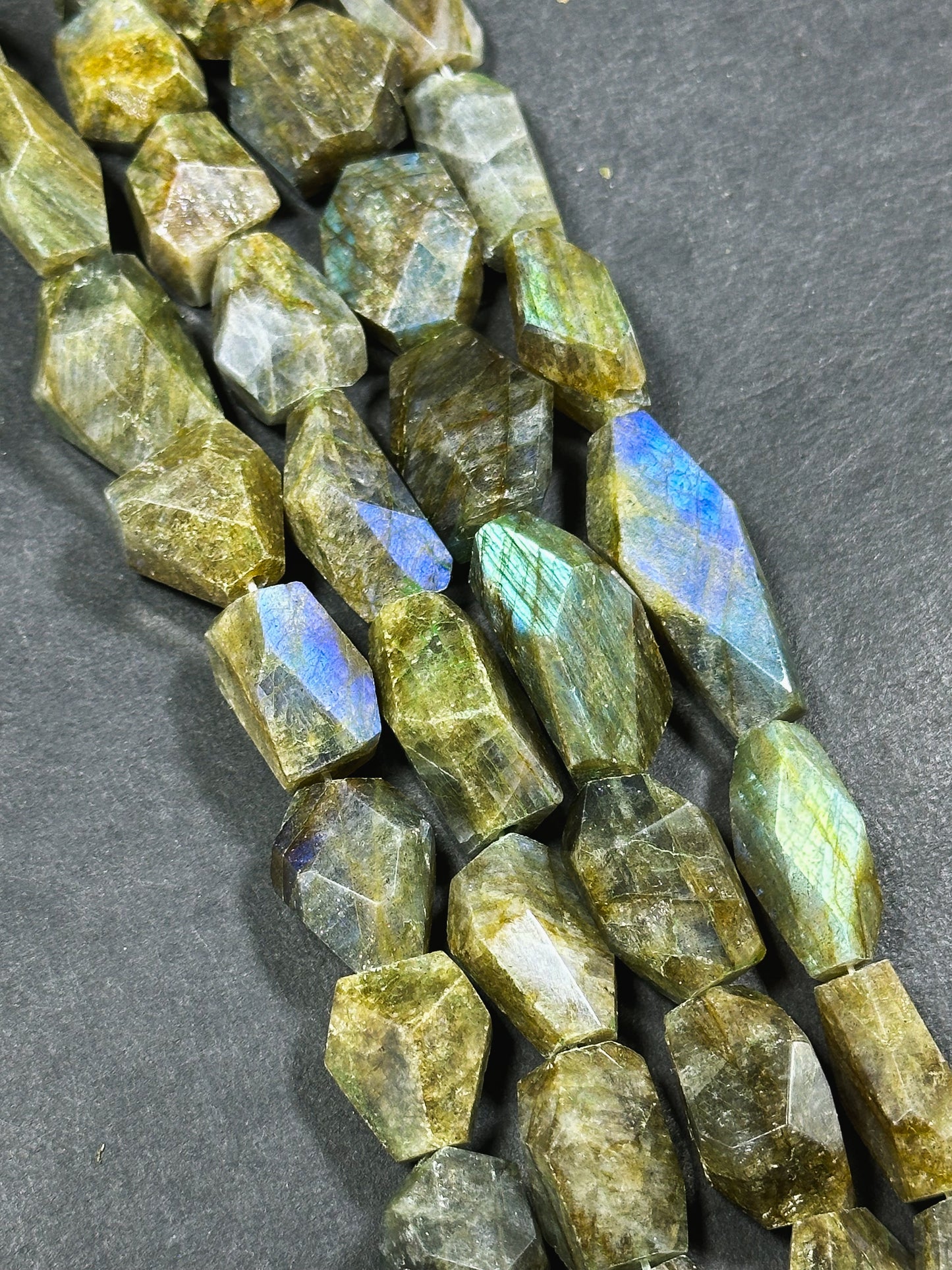 Natural Labradorite Gemstone Bead Faceted Freeform Shape Bead, Beautiful Natural Gray Brown Color w/ Blue Flash Labradorite Stone Bead 15.5"