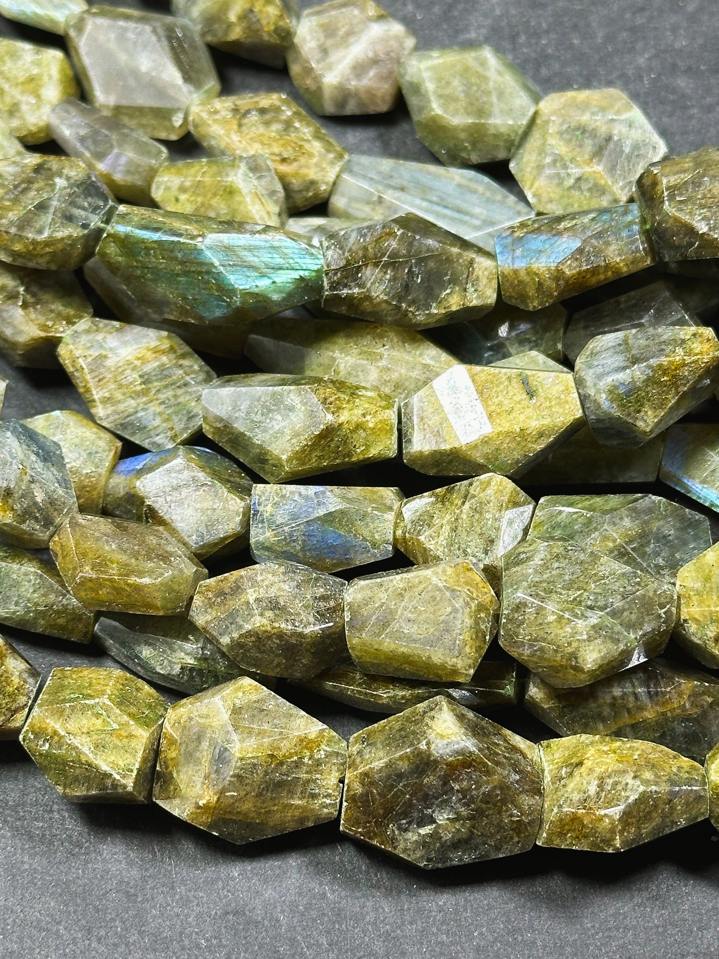 Natural Labradorite Gemstone Bead Faceted Freeform Shape Bead, Beautiful Natural Gray Brown Color w/ Blue Flash Labradorite Stone Bead 15.5"