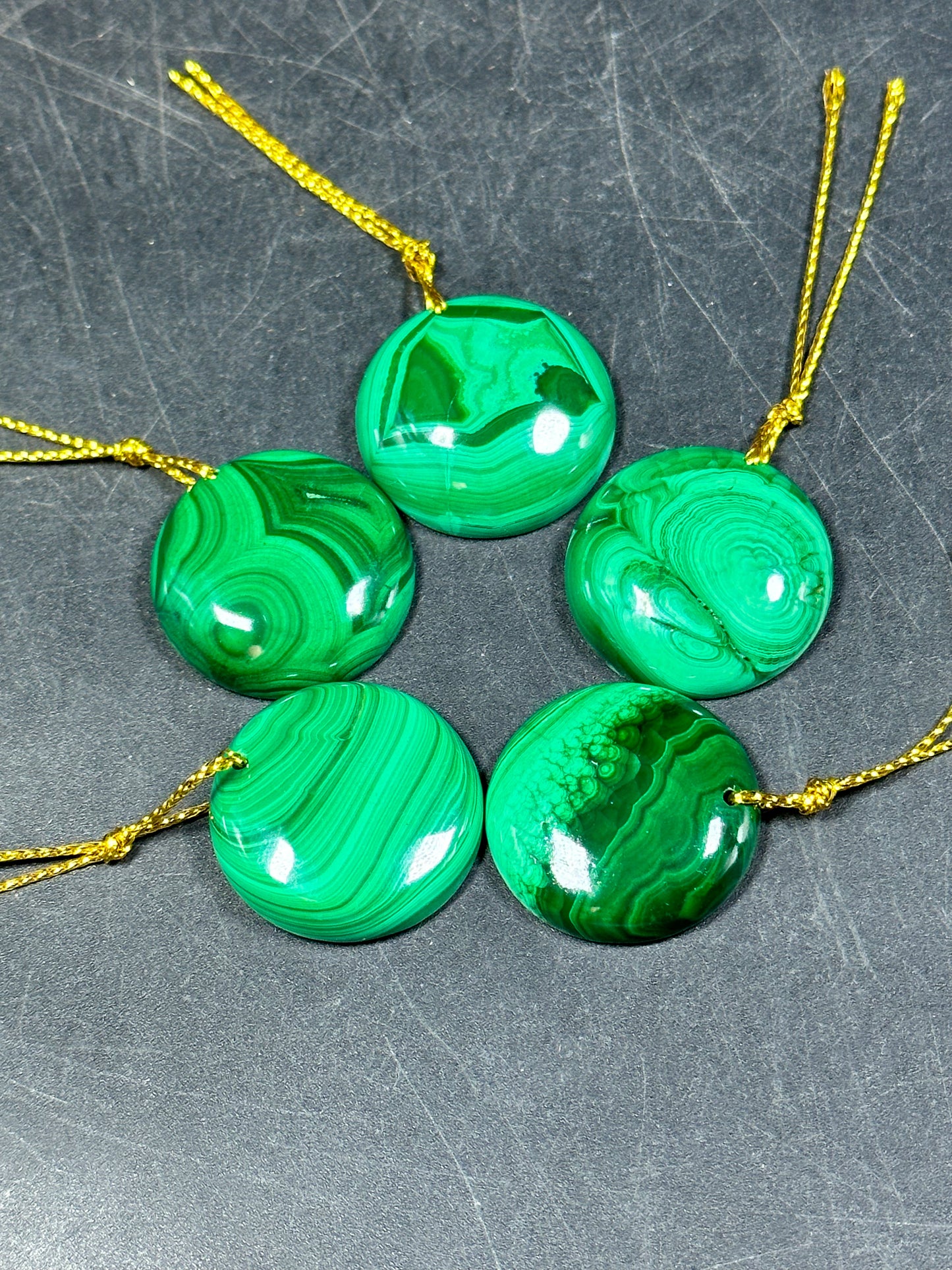 AAA NATURAL Malachite Gemstone Pendant 25mm Coin Shape Pendant, Gorgeous Natural Green Malachite Gemstone Pendant, Great Quality Pendant