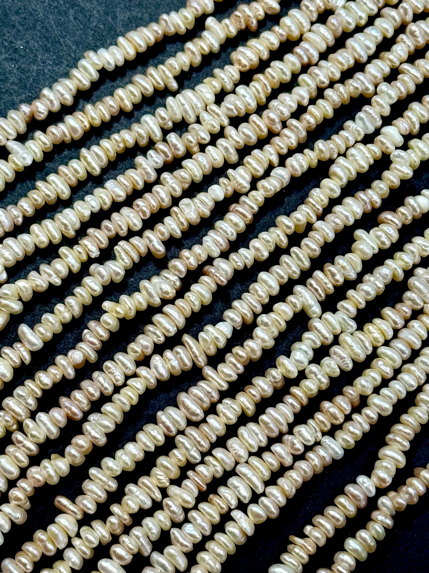 AAA Natural Freshwater Pearl Beads, 4-5mm Keshi Shape Freeform Beads, Beautiful natural PEACHY COLOR fresh water pearl bead. 14”