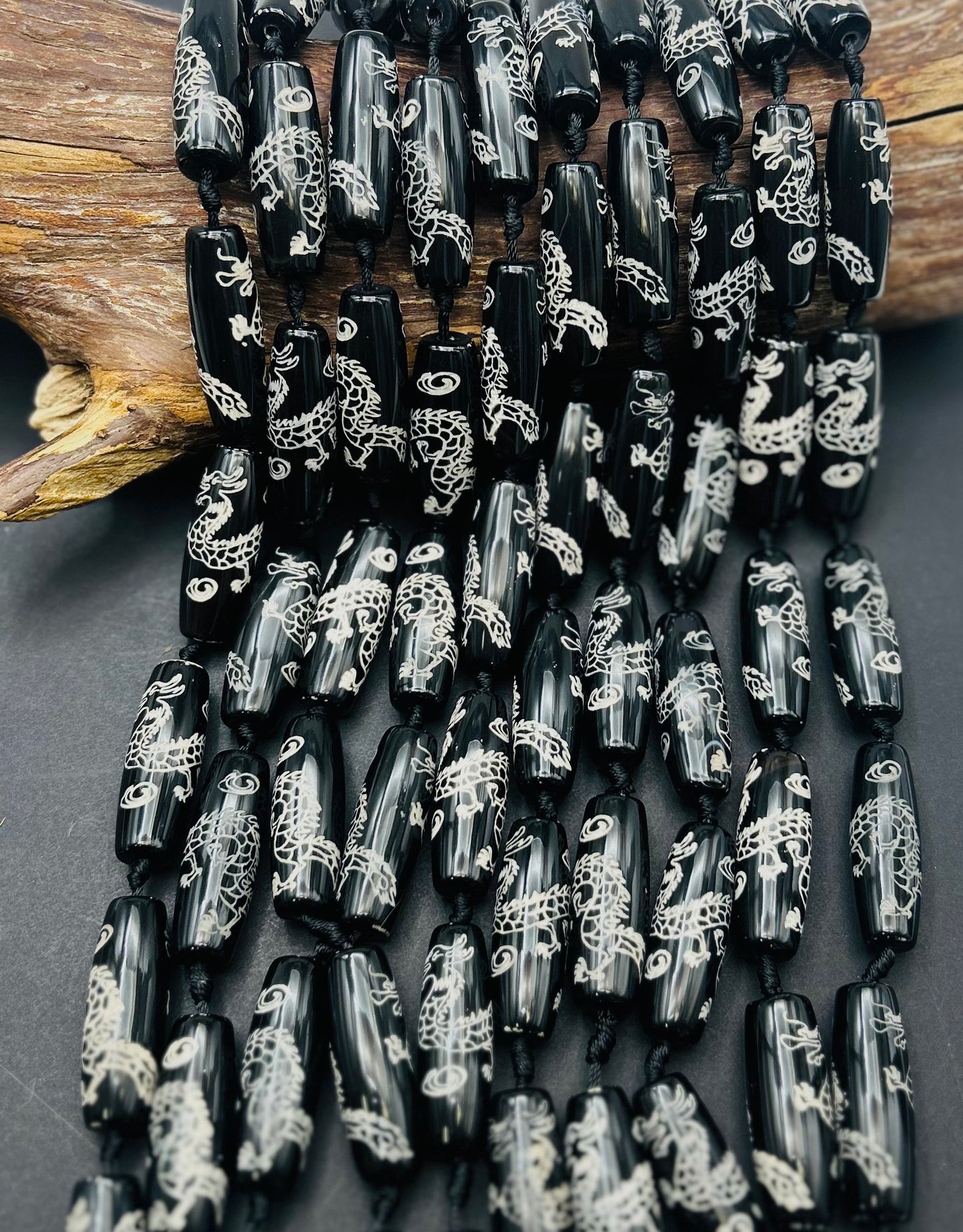 Natural Hand painted Dragon Design Tibetan Agate 40x13mm