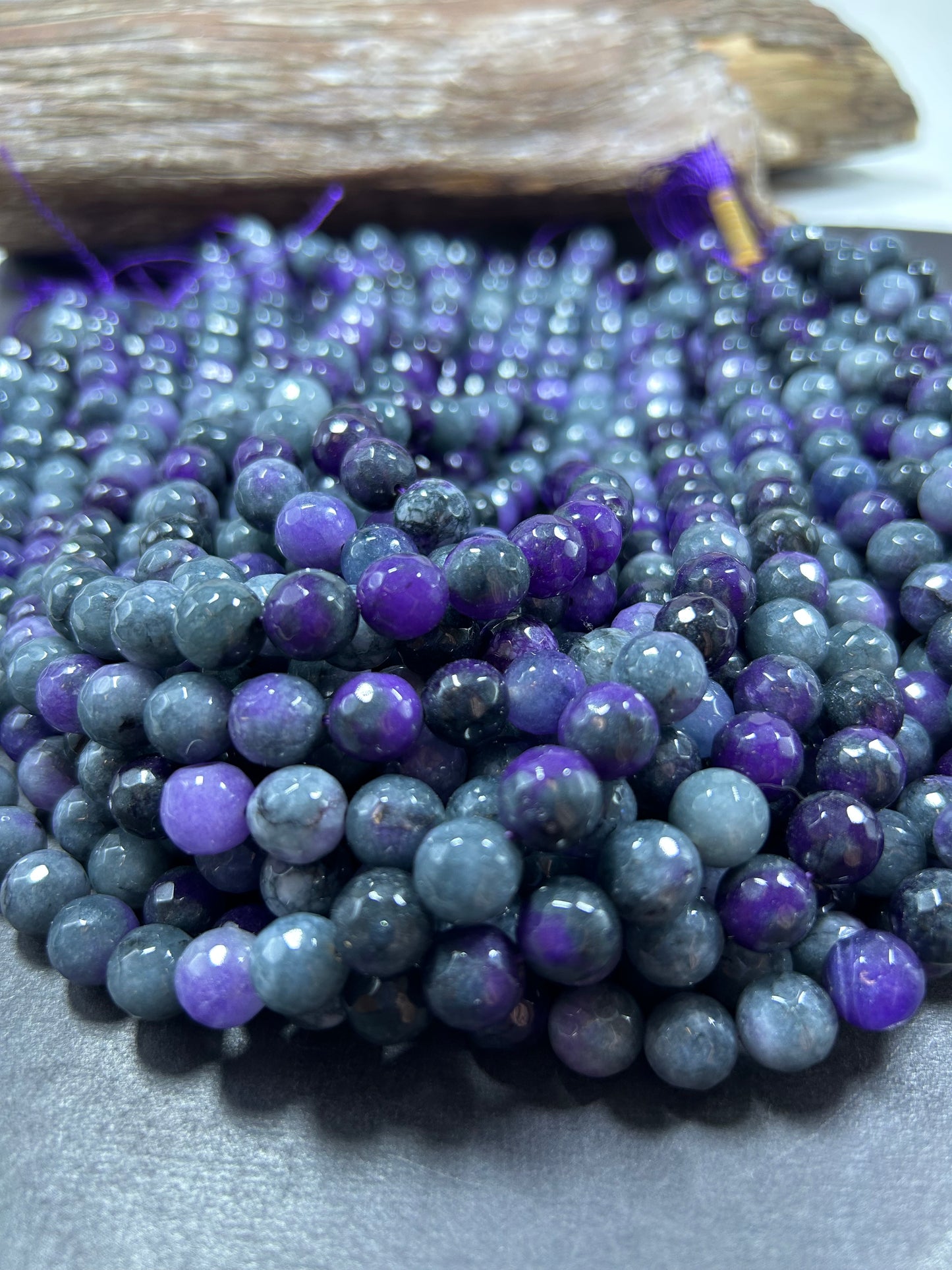 AAA Natural Midnight Jade Gemstone Bead Faceted 6mm 8mm 10mm Round Bead Gorgeous Natural dark gray deep purple Jade Excellent Quality 15.5"