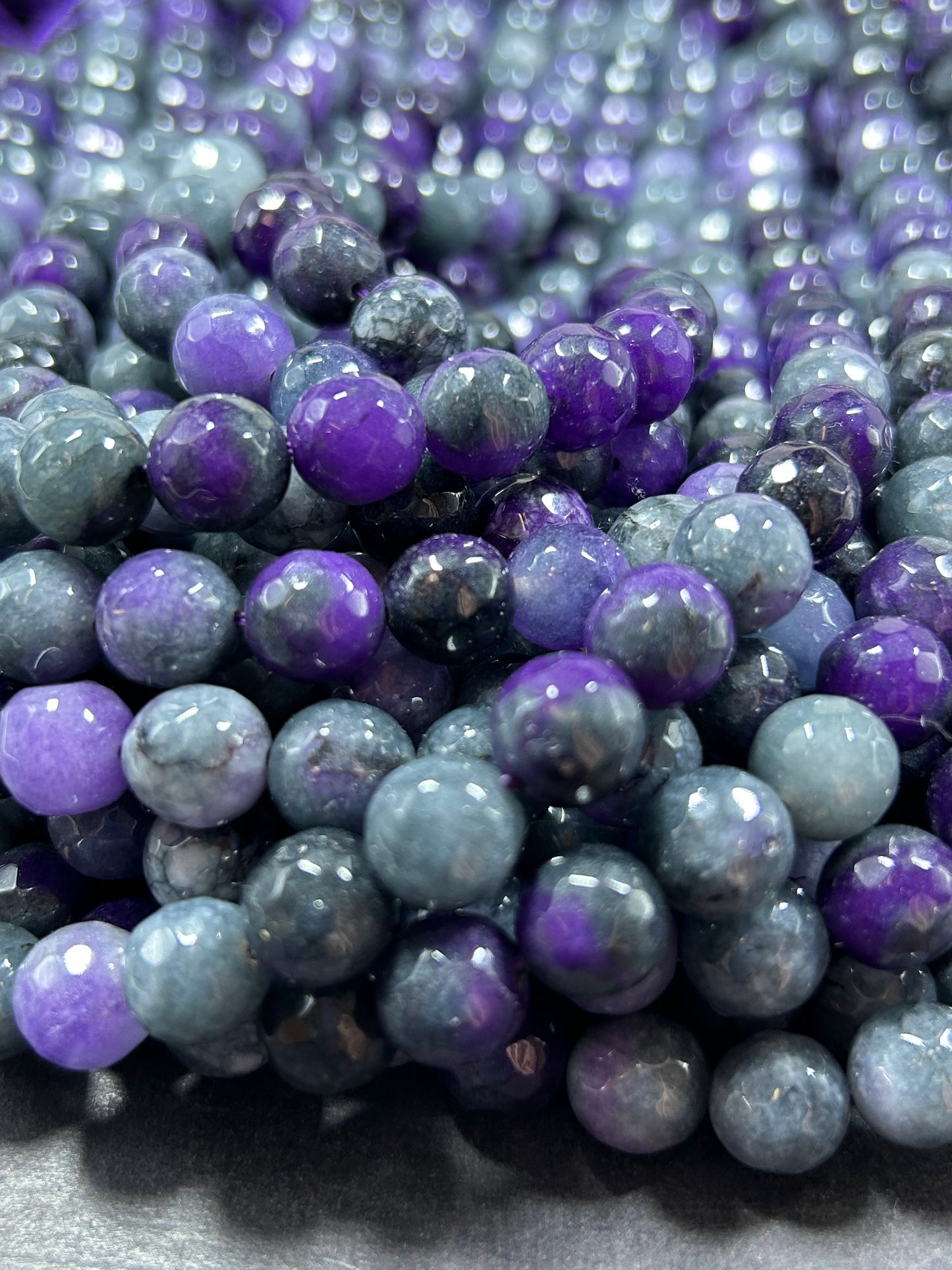 AAA Natural Midnight Jade Gemstone Bead Faceted 6mm 8mm 10mm Round Bead Gorgeous Natural dark gray deep purple Jade Excellent Quality 15.5"