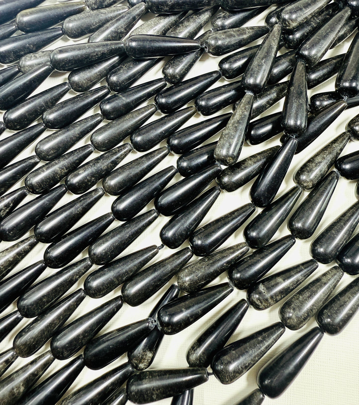NATURAL Obsidian Gemstone Bead. 30x10mm Teardrop Shape Beads. Beautiful natural black color beads. Full Strand 15.5"