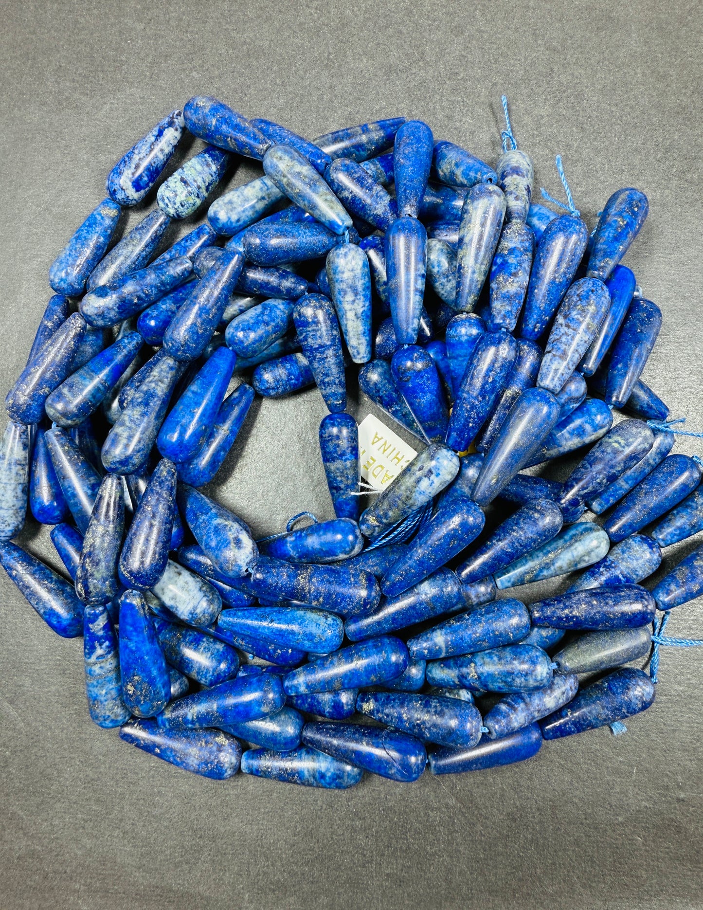 AAA 100% Natural lapis lazuli stone bead, 30x10mm Teardrop Shape Beads. Gorgeous natural blue lapis lazuli gemstone bead. Full strand 15.5”