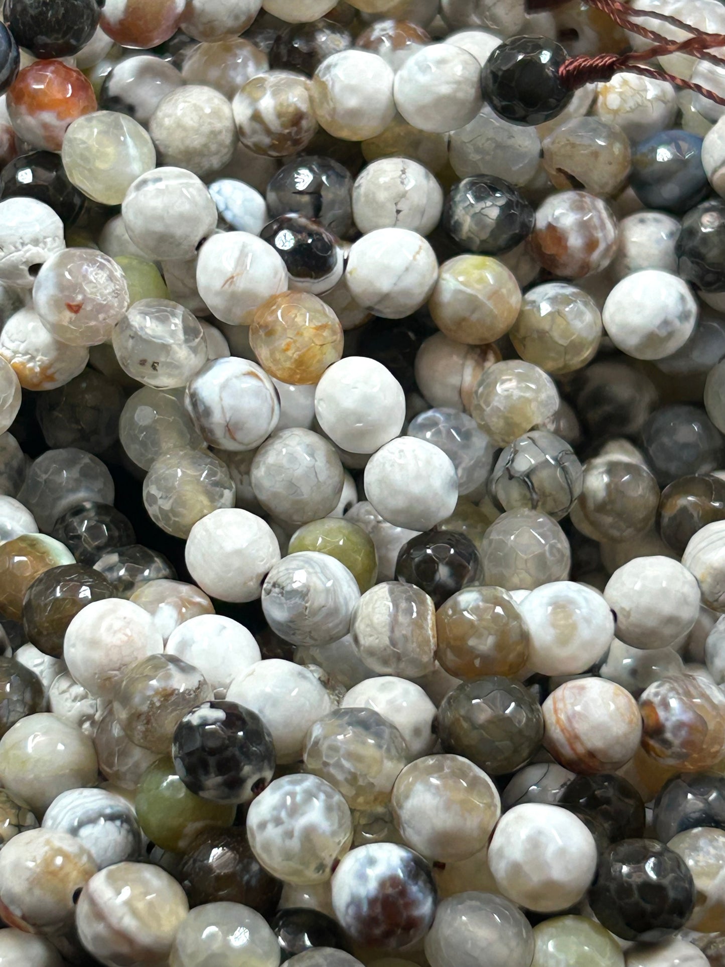 Natural Tibetan Agate Gemstone Bead 8mm Round Faceted Beads Beautiful white green color Tibetan Agate Great Quality Full Strand 15.5"