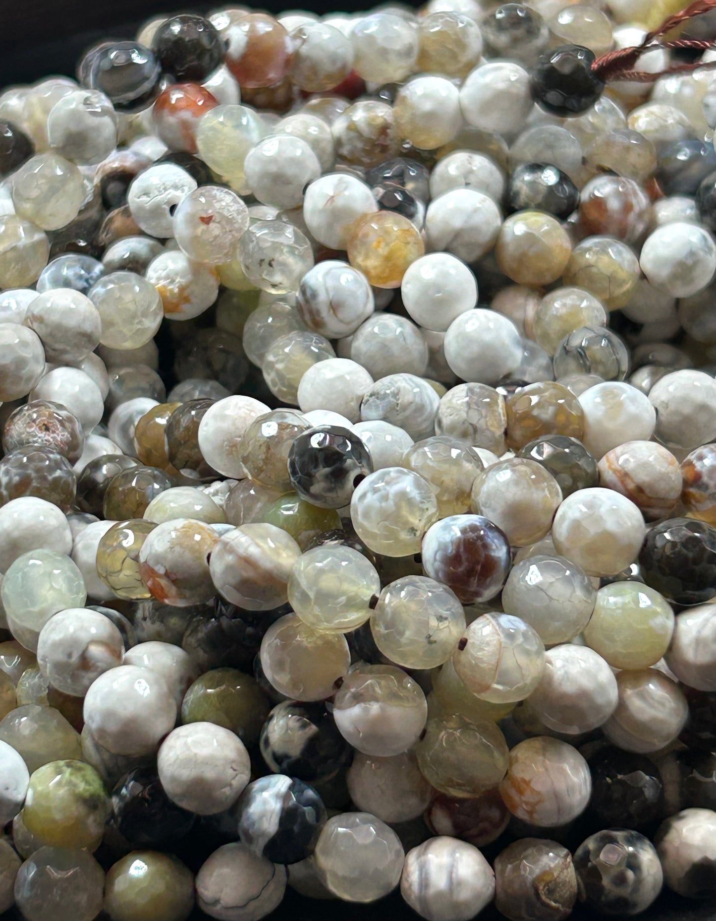 Natural Tibetan Agate Gemstone Bead 8mm Round Faceted Beads Beautiful white green color Tibetan Agate Great Quality Full Strand 15.5"