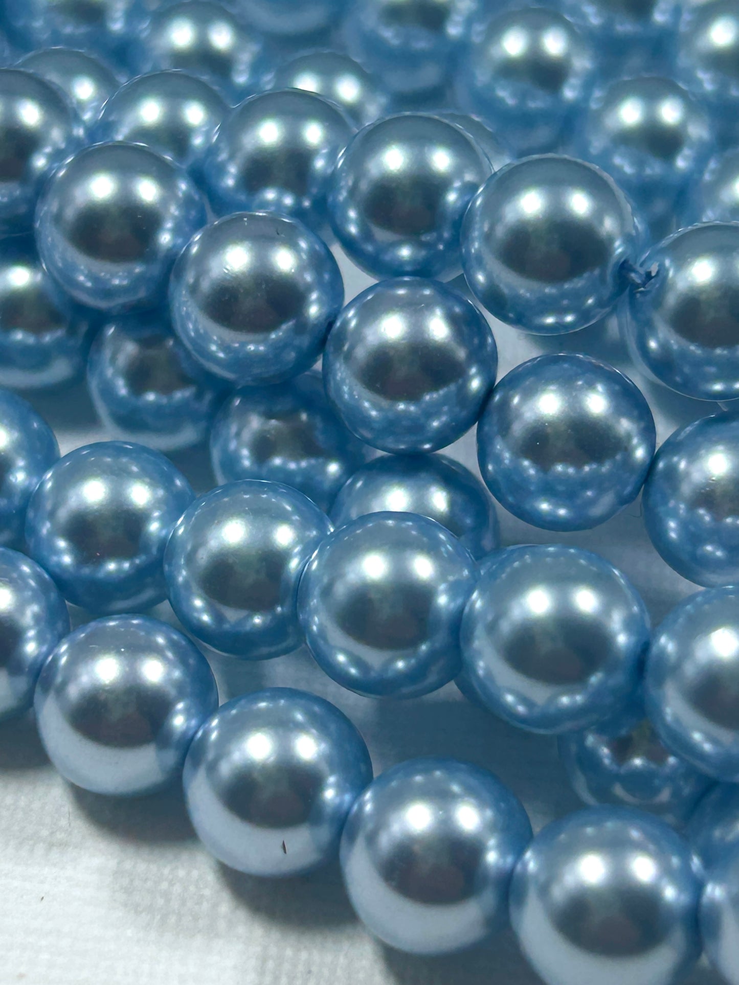 Beautiful Chinese crystal. Smooth Round shape bead. Gorgeous metallic blue, great quality crystal full strand