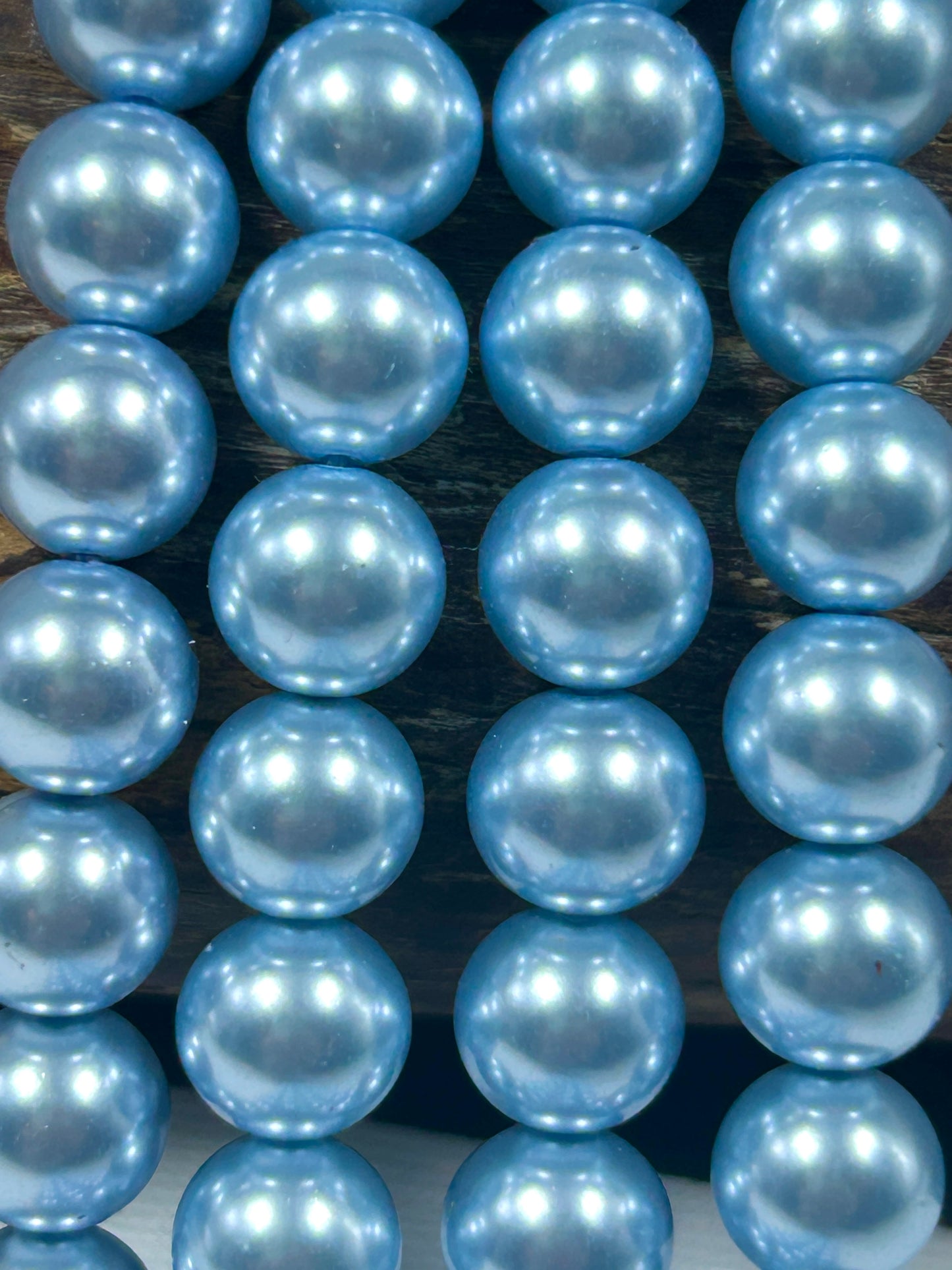 Beautiful Chinese crystal. Smooth Round shape bead. Gorgeous metallic blue, great quality crystal full strand