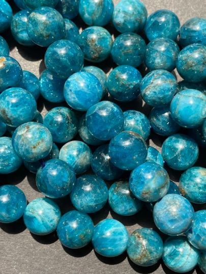 AAA Natural Apatite Gemstone Bead, 4mm 6mm 8mm 10mm Smooth Round Bead, Beautiful Natural Blue Color Gemstone Great Quality Apatite Bead