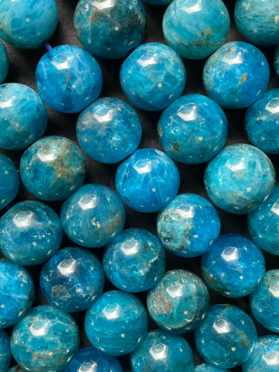 AAA Natural Apatite Gemstone Bead, 4mm 6mm 8mm 10mm Smooth Round Bead, Beautiful Natural Blue Color Gemstone Great Quality Apatite Bead