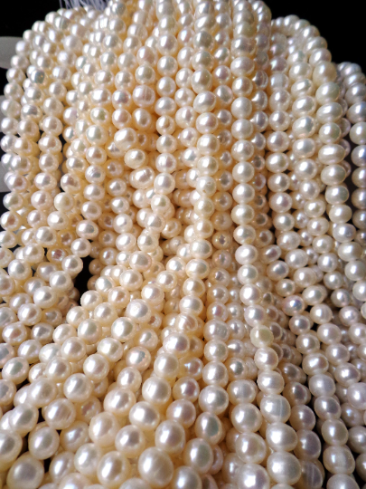 AAA Natural Freshwater Pearl Beads, 4mm 5mm 6mm 8mm 9-10mm 11-12mm Round Shape Beads, Beautiful Natural White Fresh Water Pearl Bead. 14”