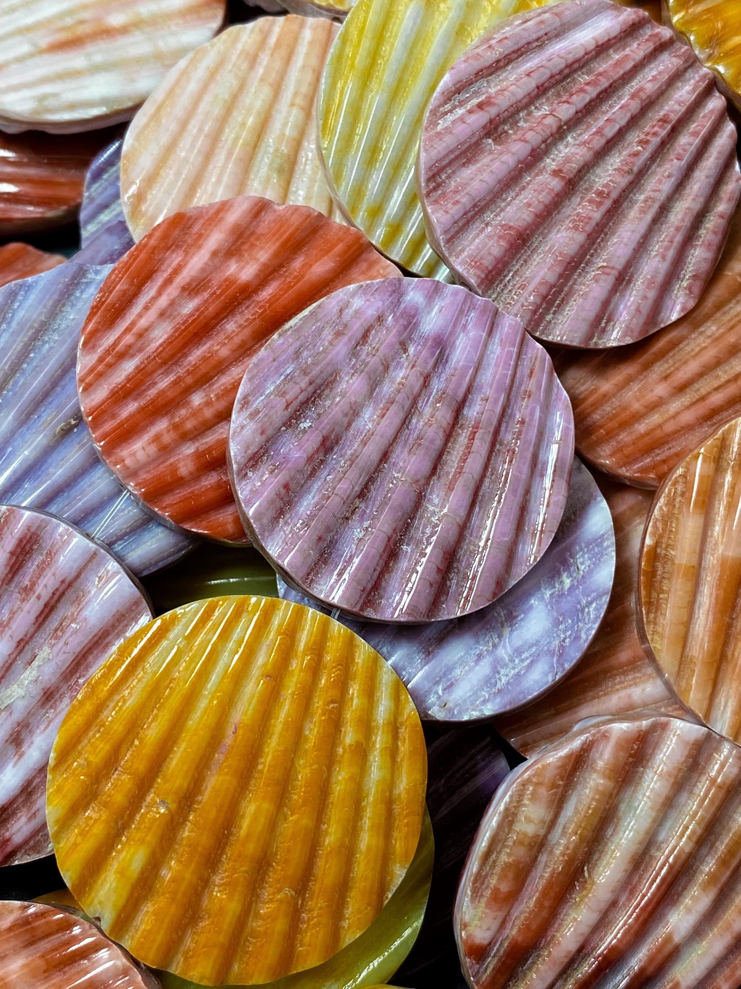 Natural Spiny Oyster Shell Bead Ribbed Coin Shape 20mm 25mm 30mm Gorgeous Colorful Beads Loose Bead Loose Oyster Shell Half Strand 7.5"