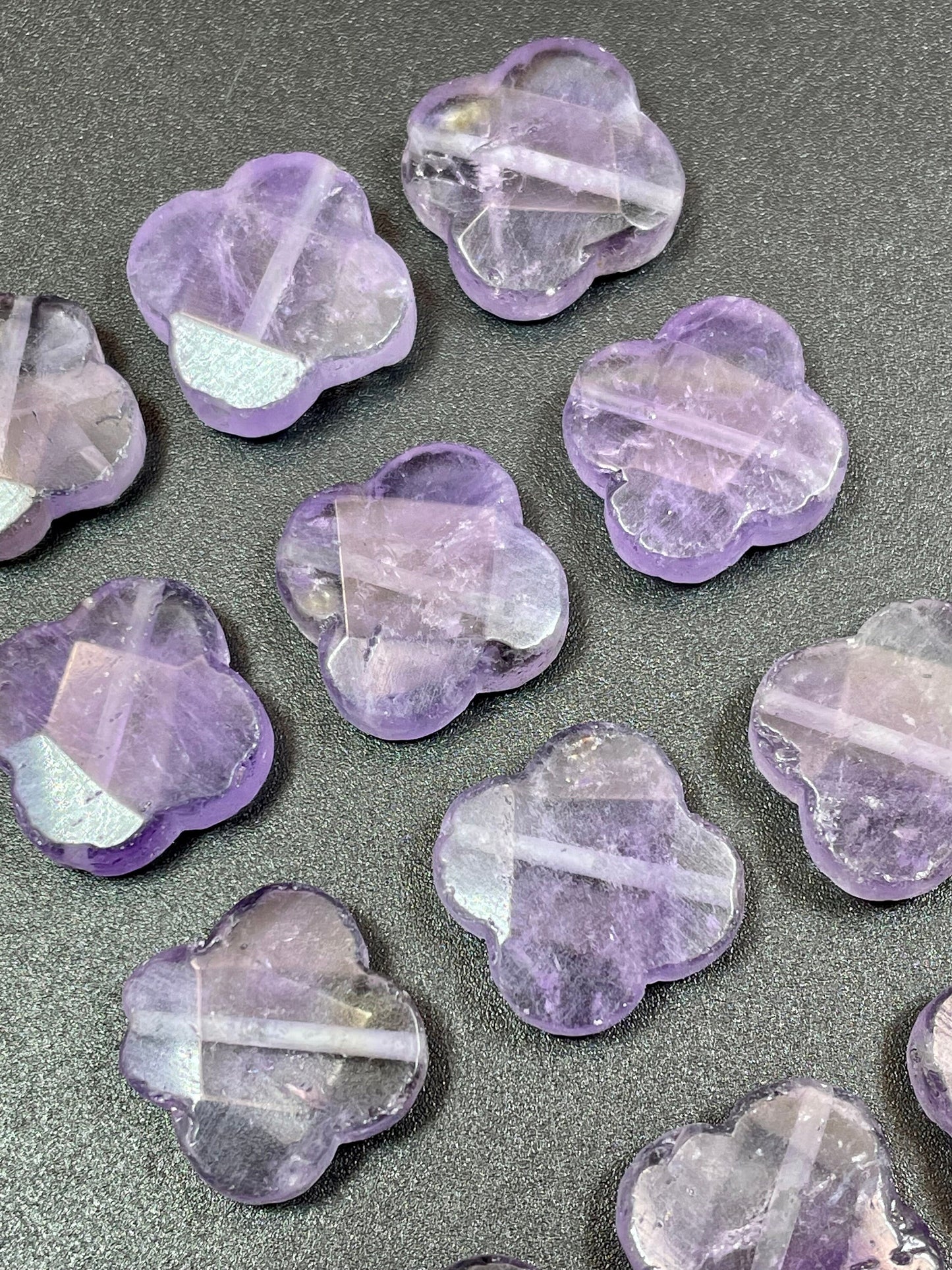 Natural amethyst stone bead. 17x17mm faceted clover flower shape. Gorgeous natural purple lavender color. Great quality amethyst pendant.