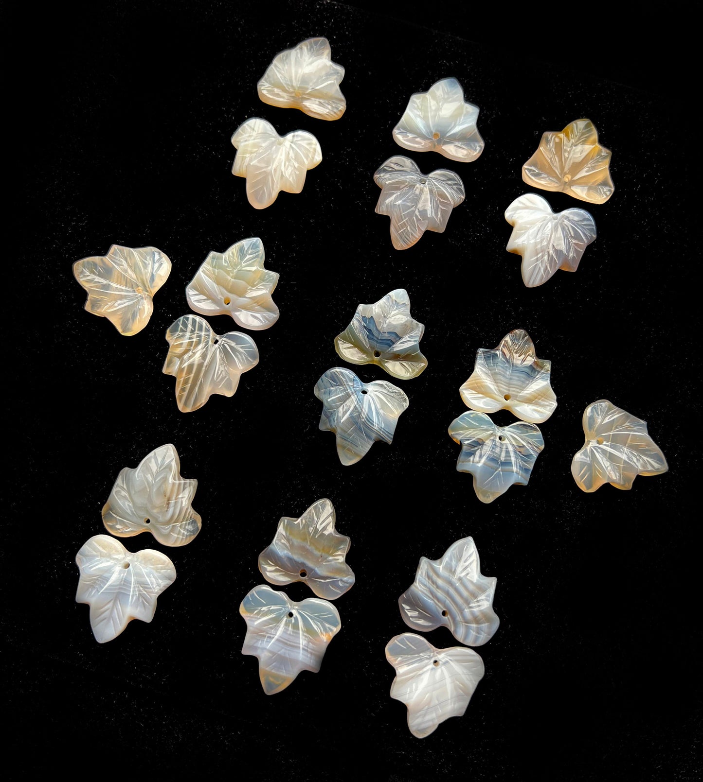 Natural Botswana Agate Pendant Hand Carved Maple Leaf 24mm Gorgeous Gray Color Handmade Earring Loose Bead Loose Pendant Loose Earring bead
