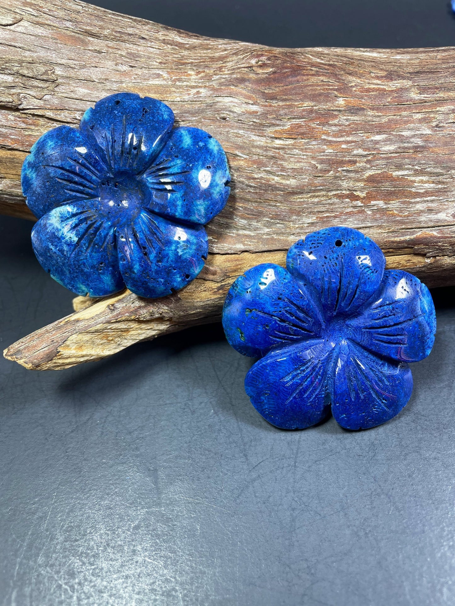 100% Hand Carved Fossil Coral Gemstone Pendant. Gorgeous Flower Shape. Excellent Quality Hand Crafted Gemstone Pendant. Loose Stone Bead