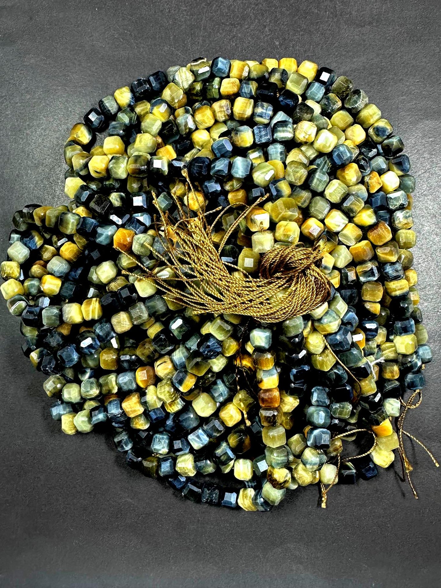 AAA 100% Natural Golden Blue Tiger Eye Faceted Cube Shape Gemstone Bead. 8mm Beautiful Gold Blue Color, Excellent Quality Full Strand 15.5"