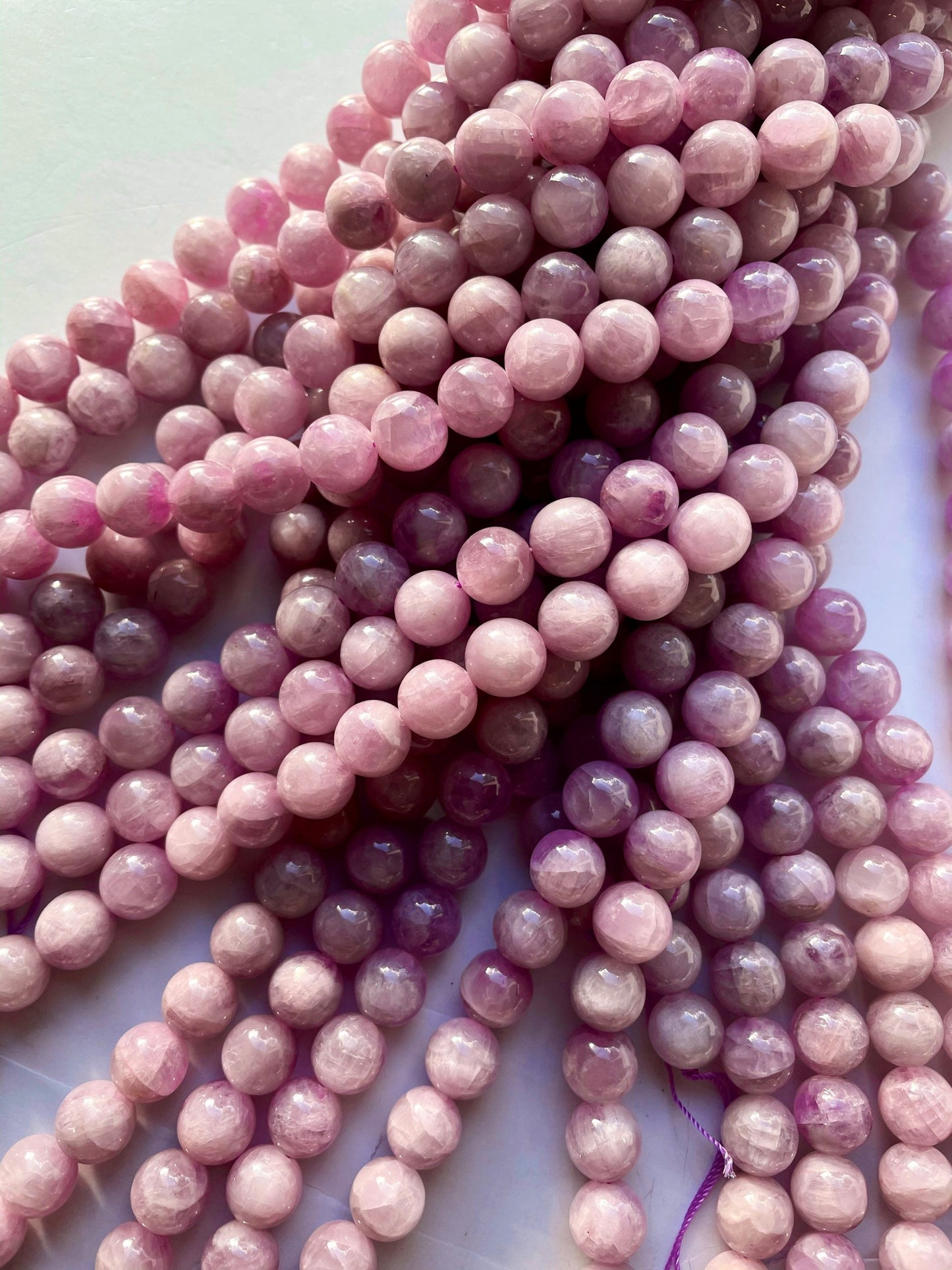 AAA Natural Kunzite Gemstone Bead 6mm 8mm 10mm 12mm Round Bead, Gorgeous Natural Purple Pink Color Kunzite Gemstone Bead