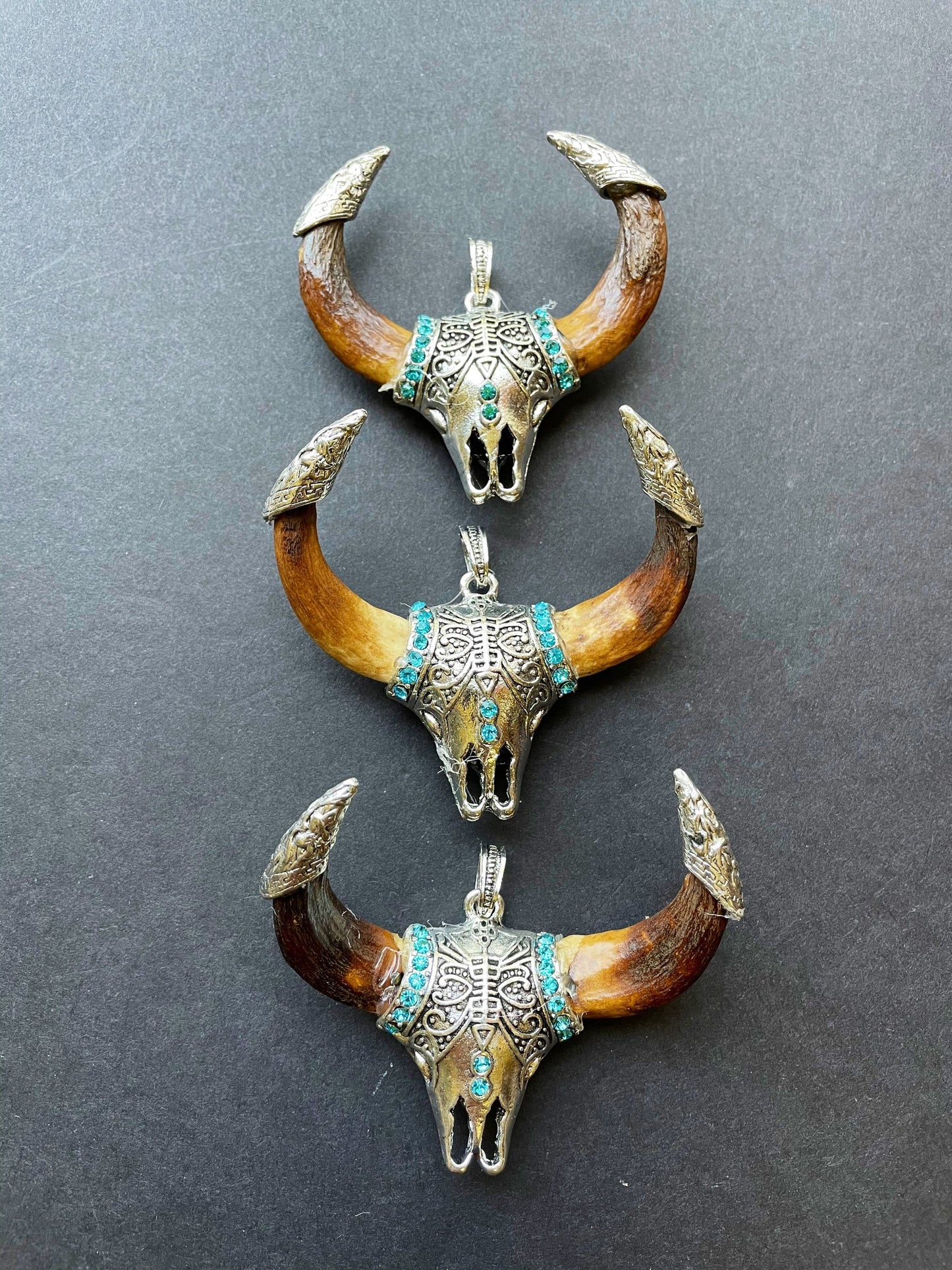 Beautiful Wolf Teeth Pendant, Handmade Long Horn Shape, Gorgeous Brown Color with Silver Plated Teeth Shape Pendant