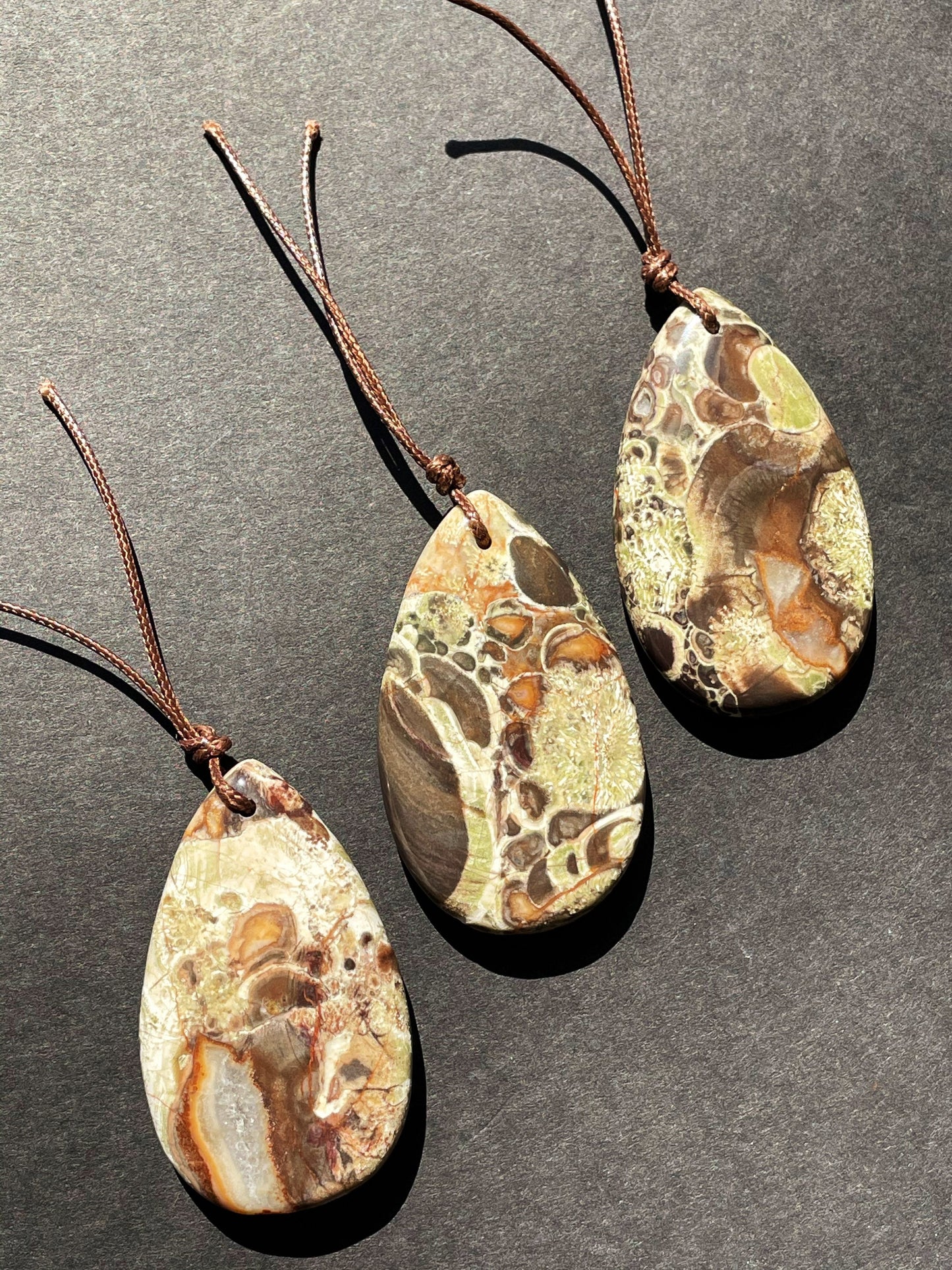 Natural Ocean Jasper Gemstone Pendant 30x50mm Teardrop Shape
