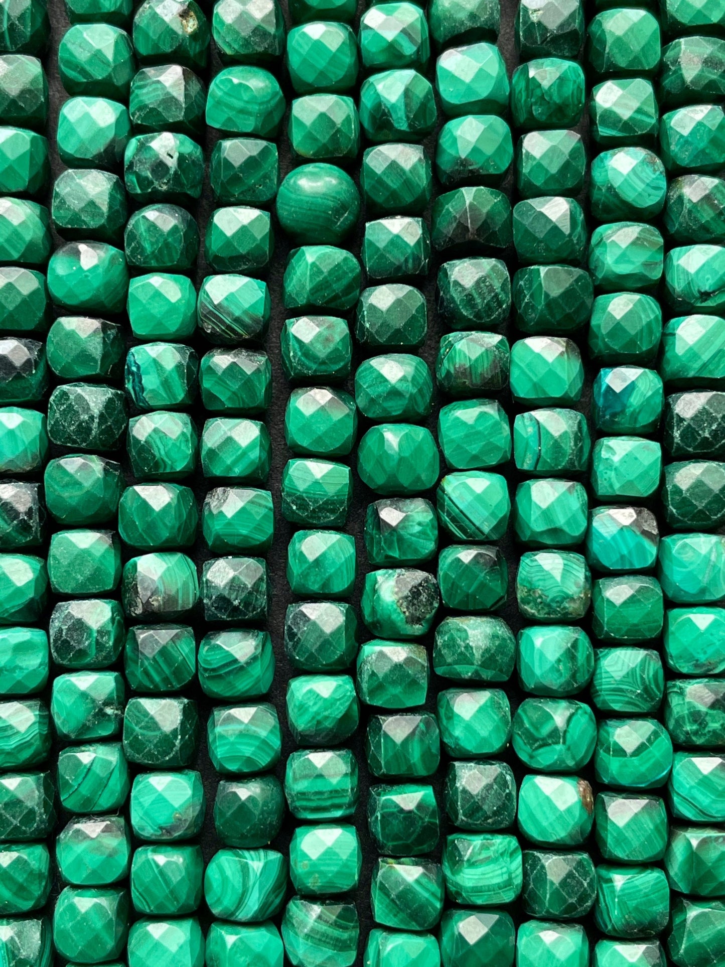 AAA Natural Malachite Gemstone Bead Faceted 4mm Cube Shape Bead, Gorgeous Natural Green Color Malachite Beads, 15.5" Strand