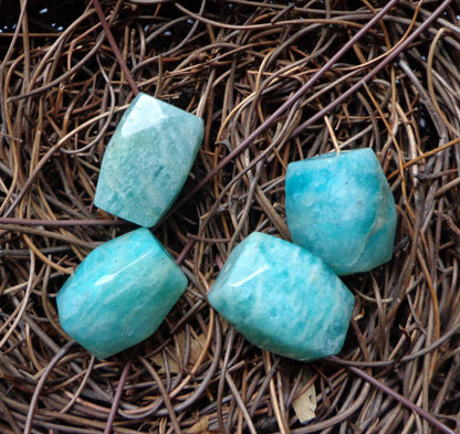 NATURAL Gemstone Russian Amazonite, Rectangle Faceted, 15x11mm, Beautiful Teal Color! Great Quality Gemstone! LOOSE BEADS.