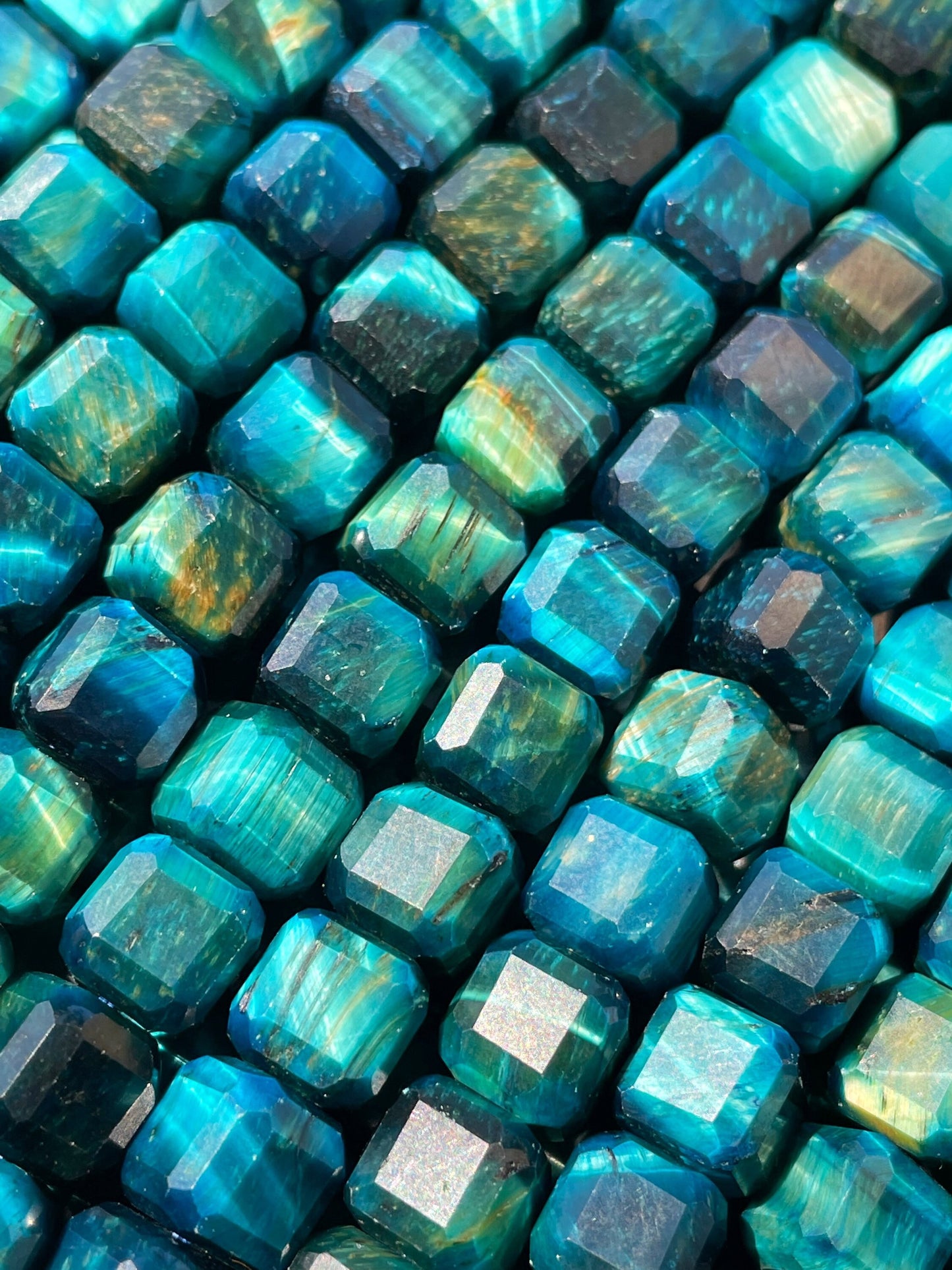 AAA Natural Tiger Eye Gemstone Bead Faceted 8mm Cube Shape, Gorgeous Turquoise Blue Color Tiger Eye Gemstone, Great Quality 15.5"