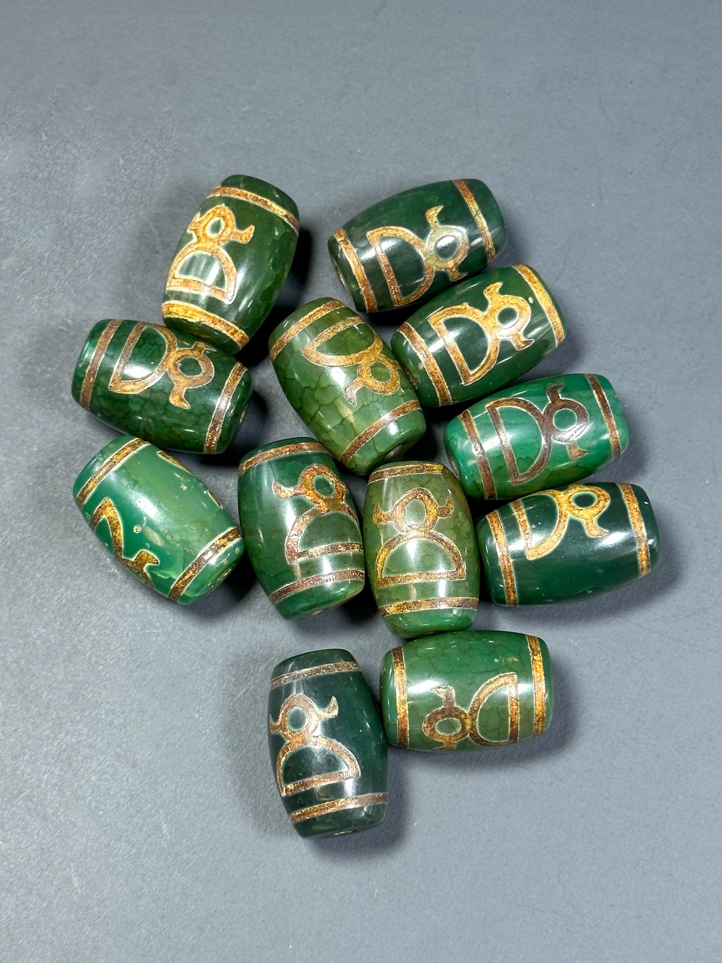 NATURAL Hand Painted Tibetan Agate Stone Bead 21x14mm Barrel Tube Shape Bead, Beautiful Green Brown Color Hand Painted Tibetan Loose Beads