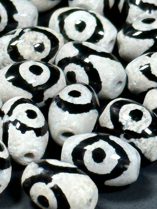 NATURAL Hand Painted Tibetan Agate Gemstone Bead 11x8mm Tube Shape Beads, Beautiful Hand Painted Black and White Color Tibetan Loose Beads