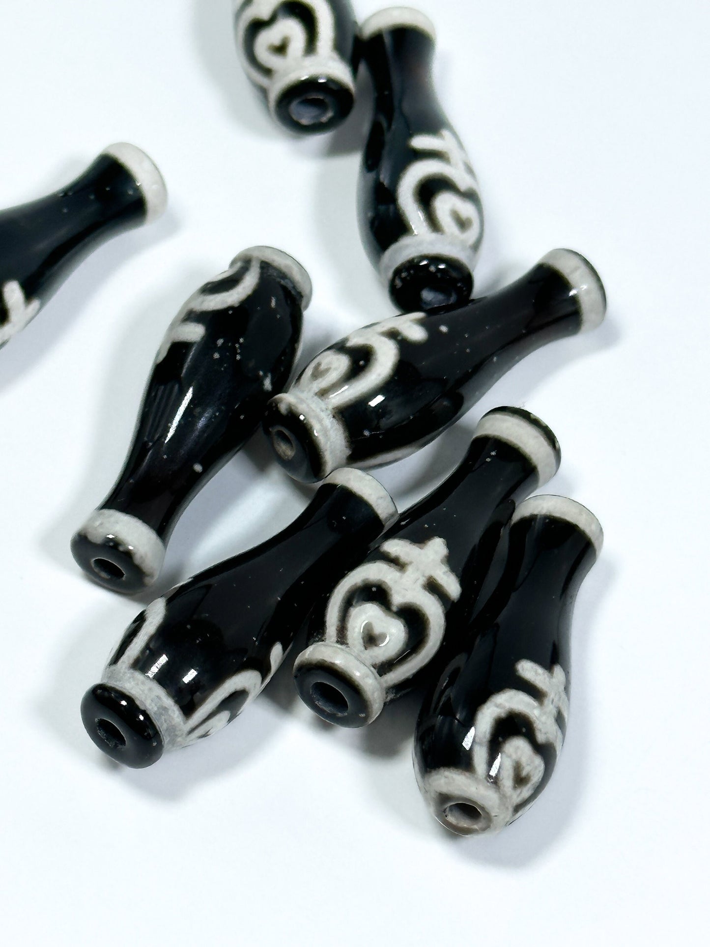 NATURAL Hand Painted Tibetan Agate Stone Bead 30x10mm Vase/Bottle Shape Bead, Hand Painted Black and White Color Loose Tibetan Agate Bead