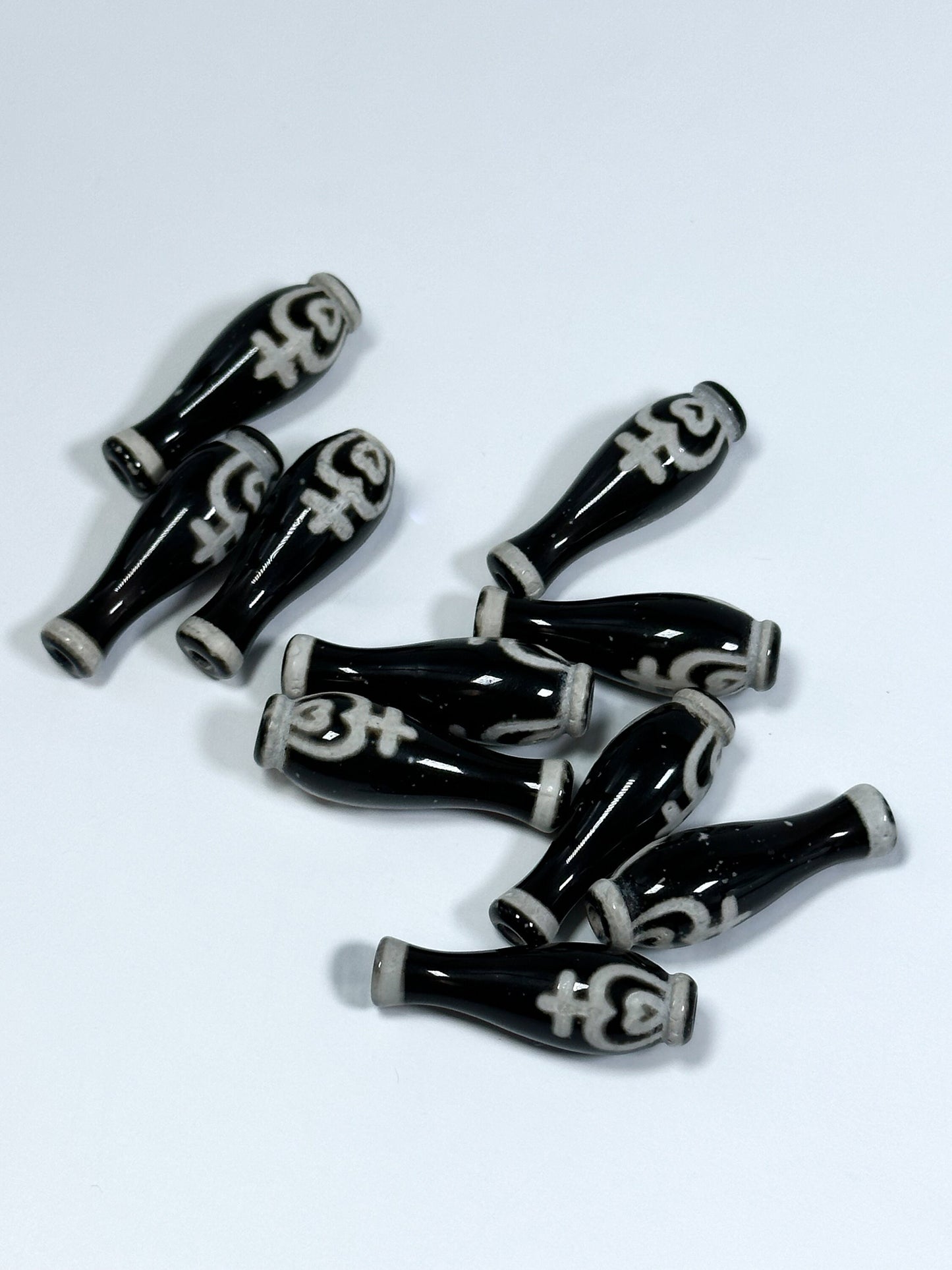 NATURAL Hand Painted Tibetan Agate Stone Bead 30x10mm Vase/Bottle Shape Bead, Hand Painted Black and White Color Loose Tibetan Agate Bead