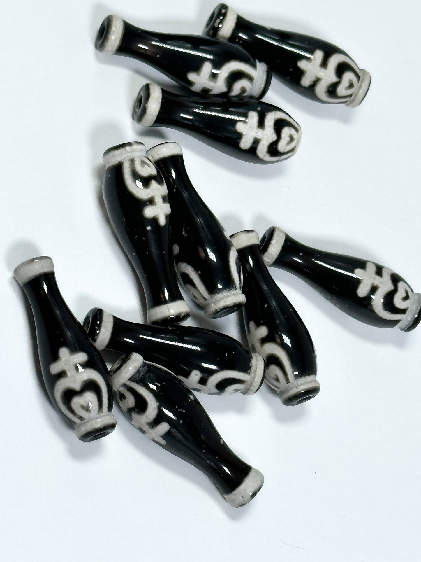 NATURAL Hand Painted Tibetan Agate Stone Bead 30x10mm Vase/Bottle Shape Bead, Hand Painted Black and White Color Loose Tibetan Agate Bead