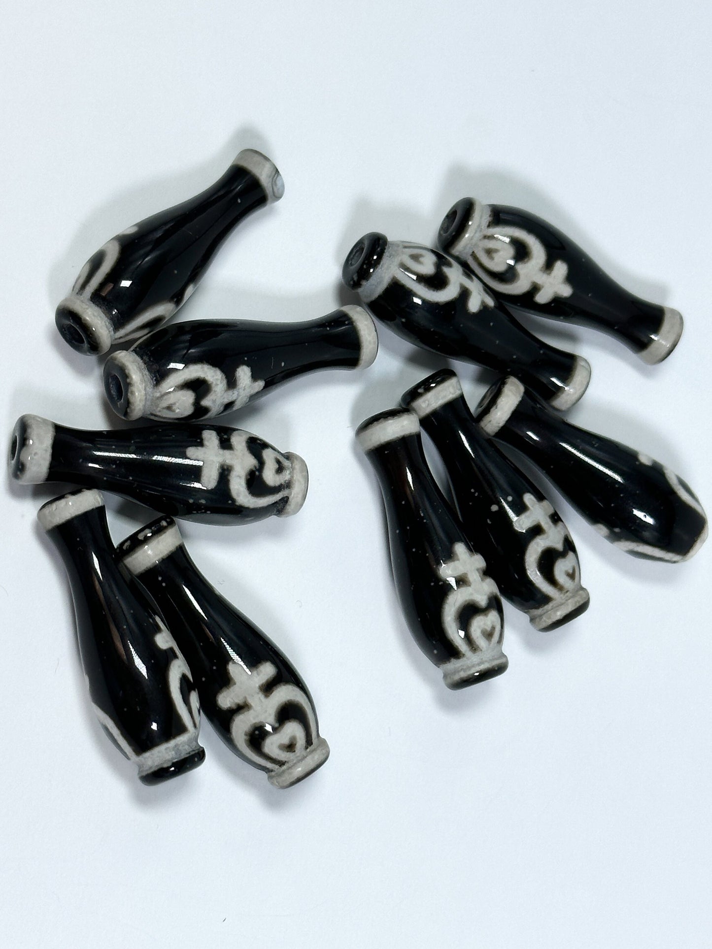 NATURAL Hand Painted Tibetan Agate Stone Bead 30x10mm Vase/Bottle Shape Bead, Hand Painted Black and White Color Loose Tibetan Agate Bead