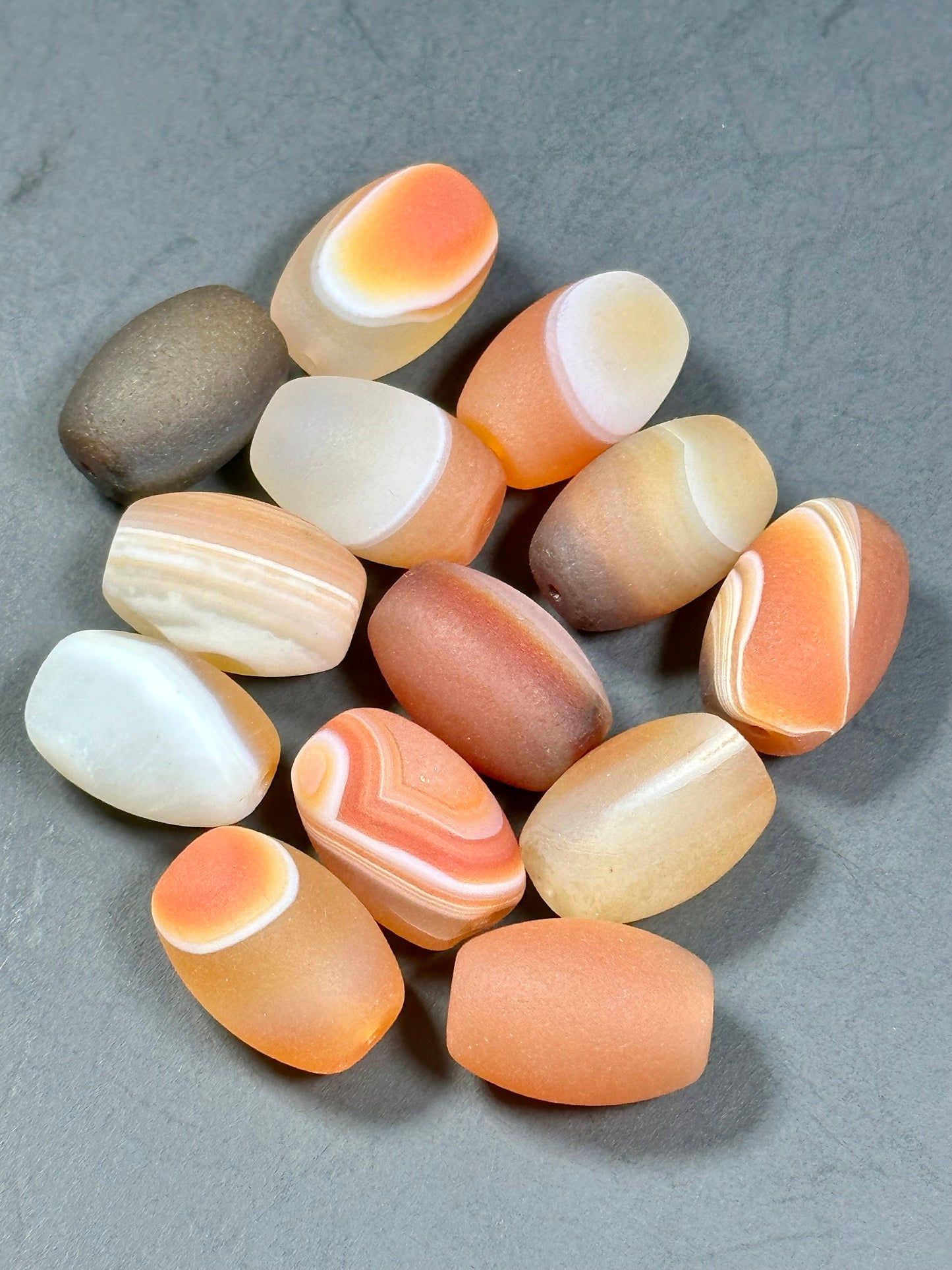 NATURAL Matte Botswana Agate Gemstone Bead 19x13mm Barrel Shape Bead, Beautiful Orange White Color Botswana Agate Beads, LOOSE Beads