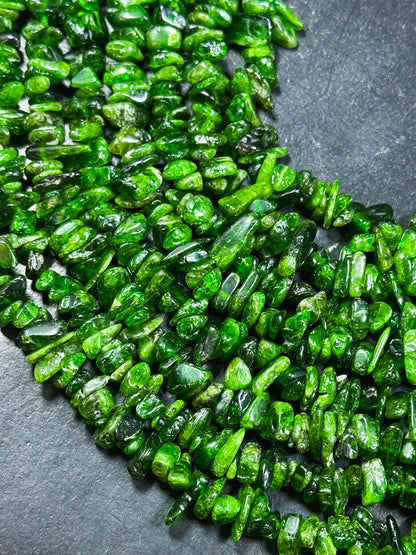 Natural Green Peridot Gemstone Bead 10-15mm Freeform Chip Shape, Gorgeous Dark Green Peridot Stone Bead Great Quality Full Strand 15.5"