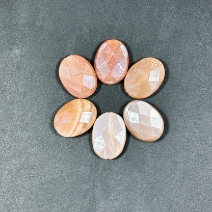 AAA Natural Peach Brown Moonstone Gemstone Bead Faceted 20x15mm Oval Shape, Gorgeous Peach Brown Color Shimmer Moonstone Bead, LOOSE BEADS