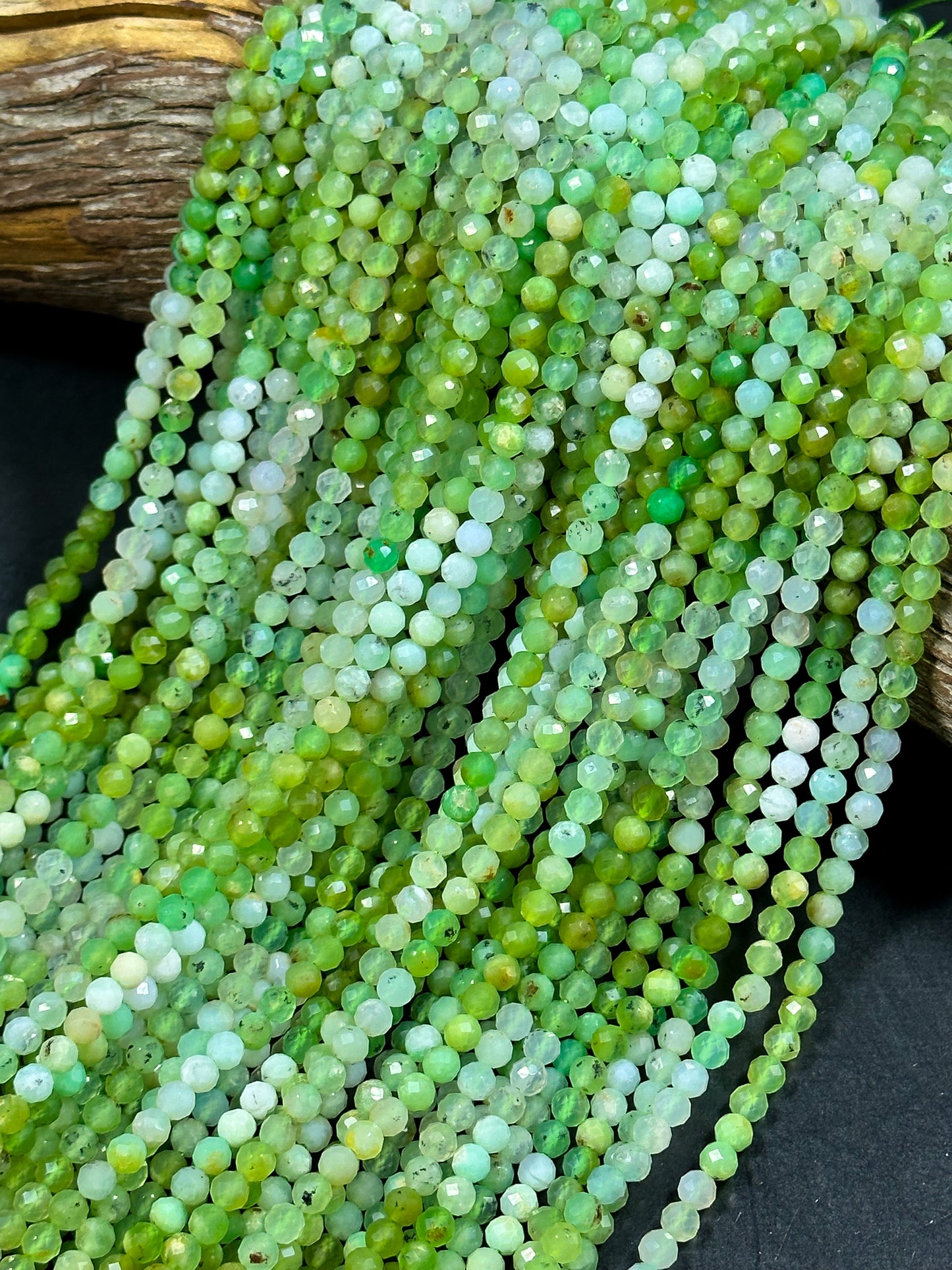 NATURAL Chrysoprase Gemstone Bead Faceted 4mm Round Bead, Beautiful Natural Green White Color Chrysoprase Loose Beads Full Strand 15.5"